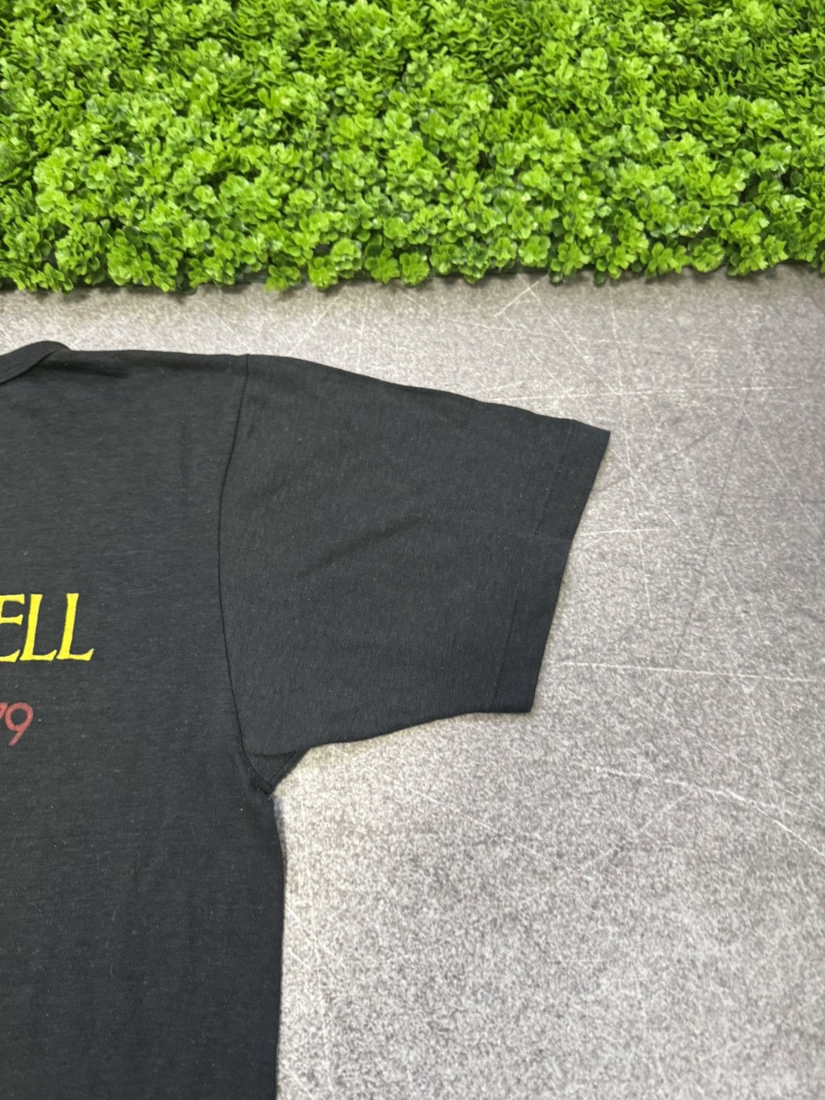 Band Tees Vintage 1979 T Shirt Highway To Hell European Tour T Shirt Size US M / EU 48-50 / 2 - 20 Thumbnail