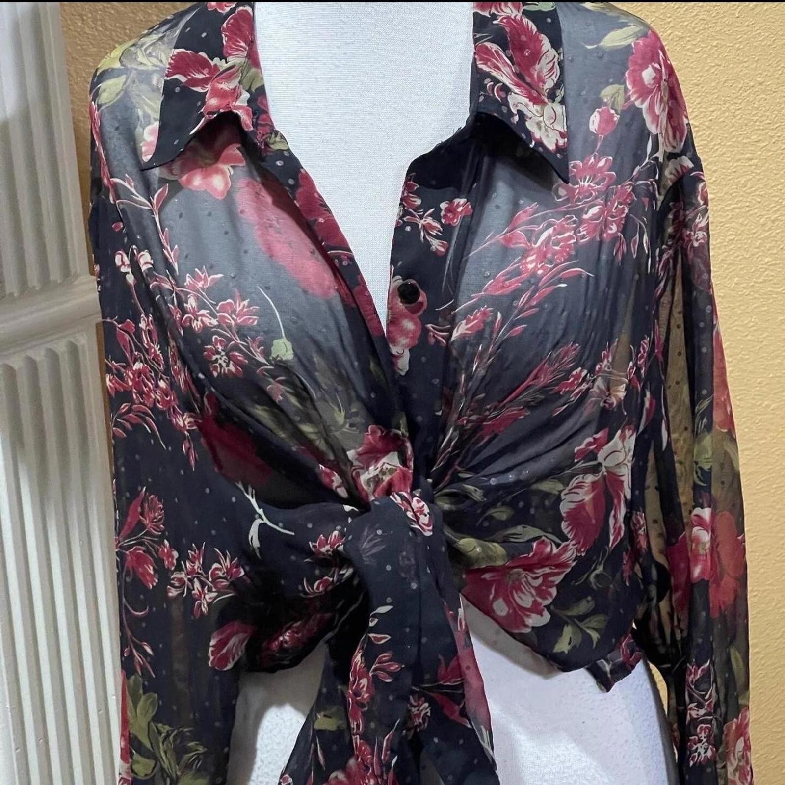 Industry of All Nations Vintage notations blouse xl Size XL / US 12-14 / IT 48-50 - 1 Thumbnail
