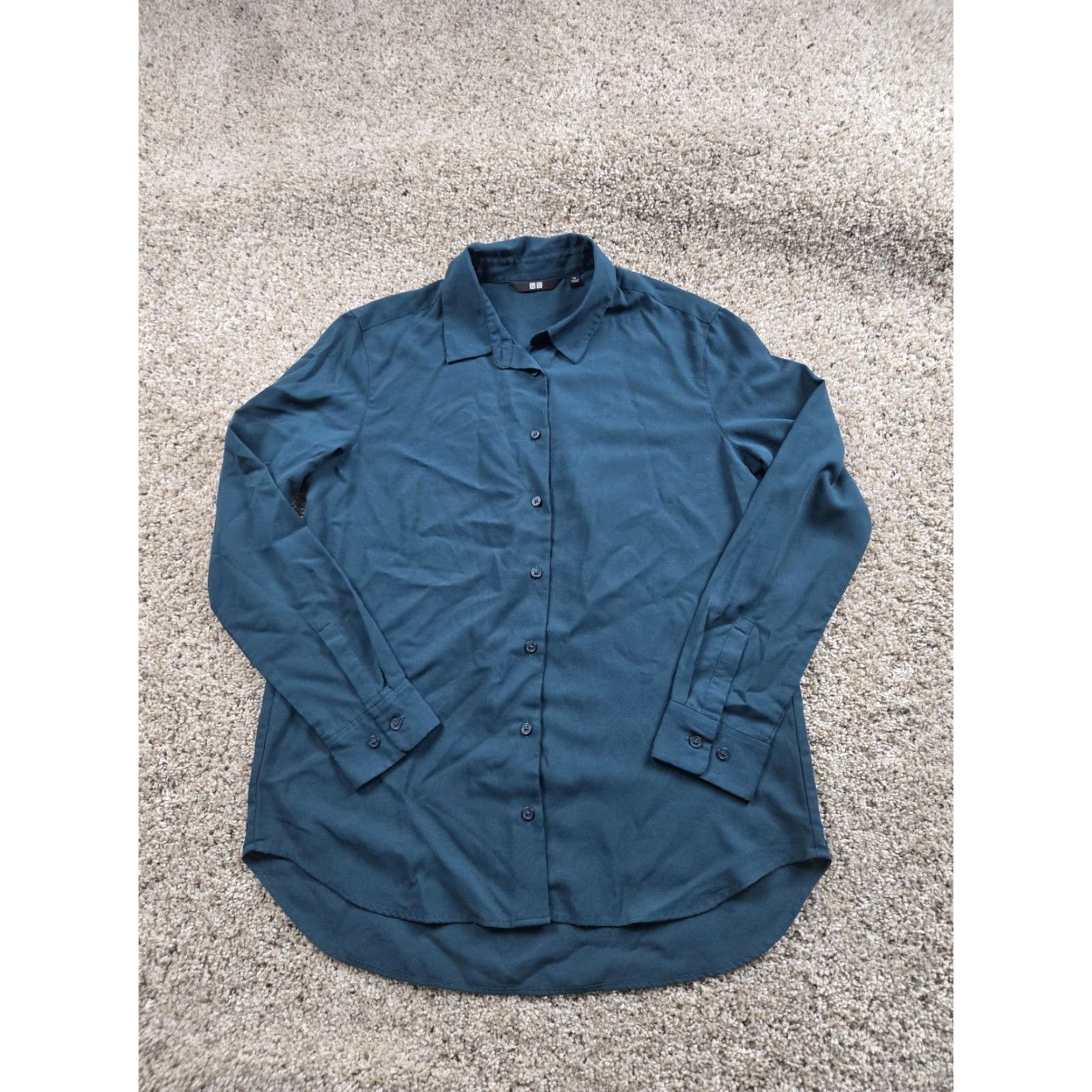 Uniqlo Uniqlo Shirt Womens XS Blue Long Sleeve Button-Up Tunic Rayon Blend Blouse Top Size XS / US 0-2 / IT 36-38 - 2 Thumbnail