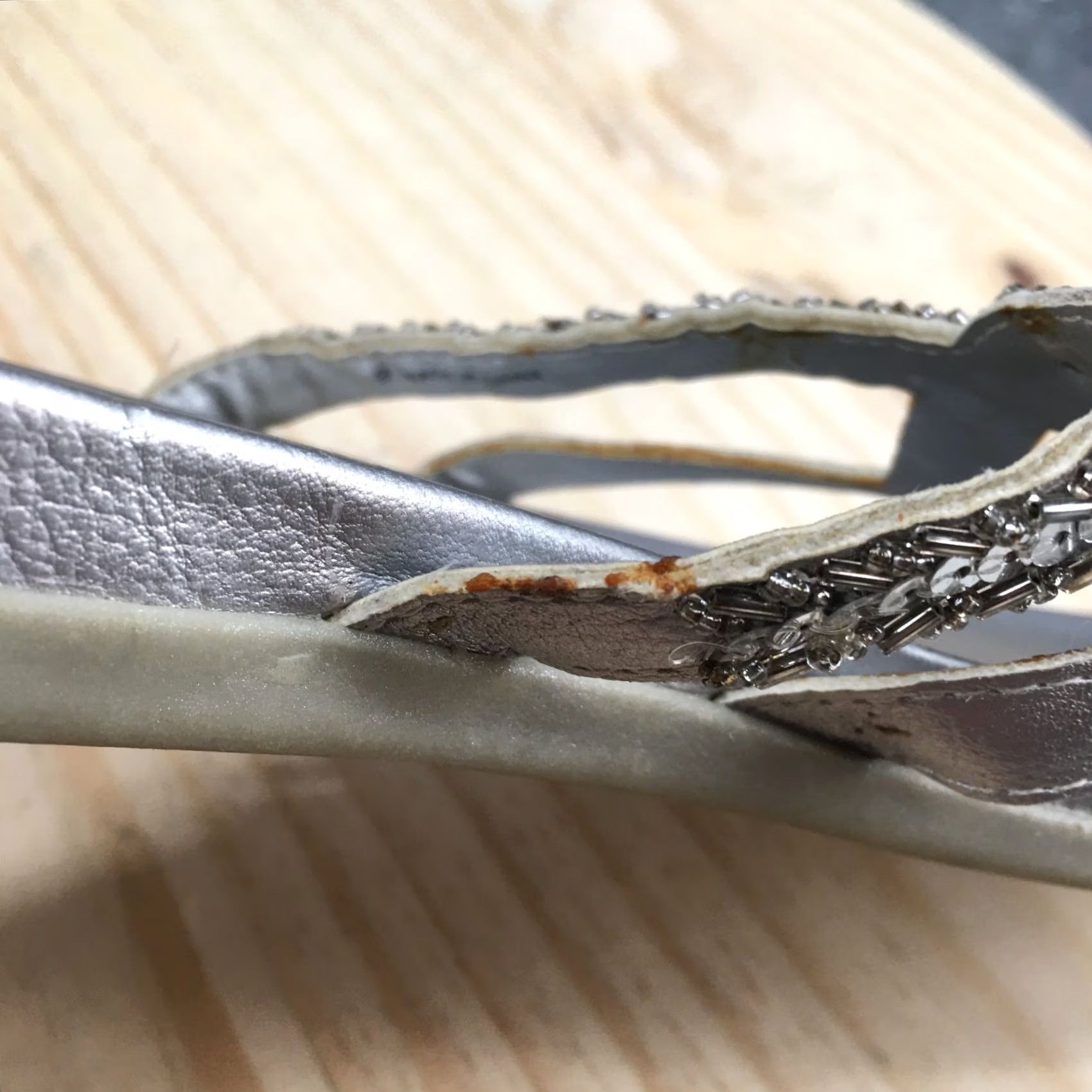 Kenneth Cole Kenneth Cole Reaction Sandals Womens 9 Thong Silver Sequins Casual Comfort Flats Size US 9 / IT 39 - 7 Thumbnail