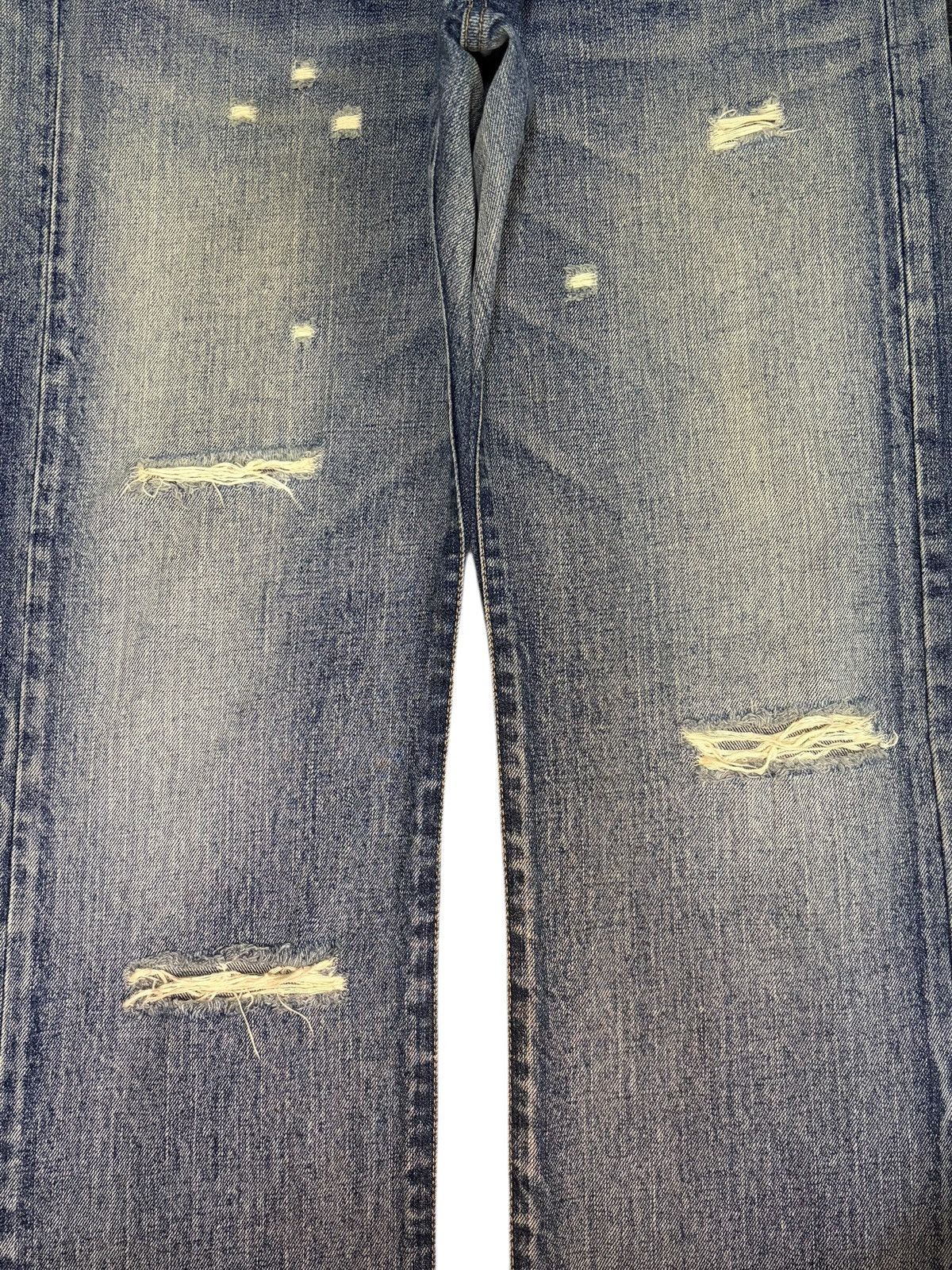 Takeo Kikuchi Vintage Takeo Kikuchi Faded Wash Distress Loose Jeans Size US 33 - 3 Thumbnail