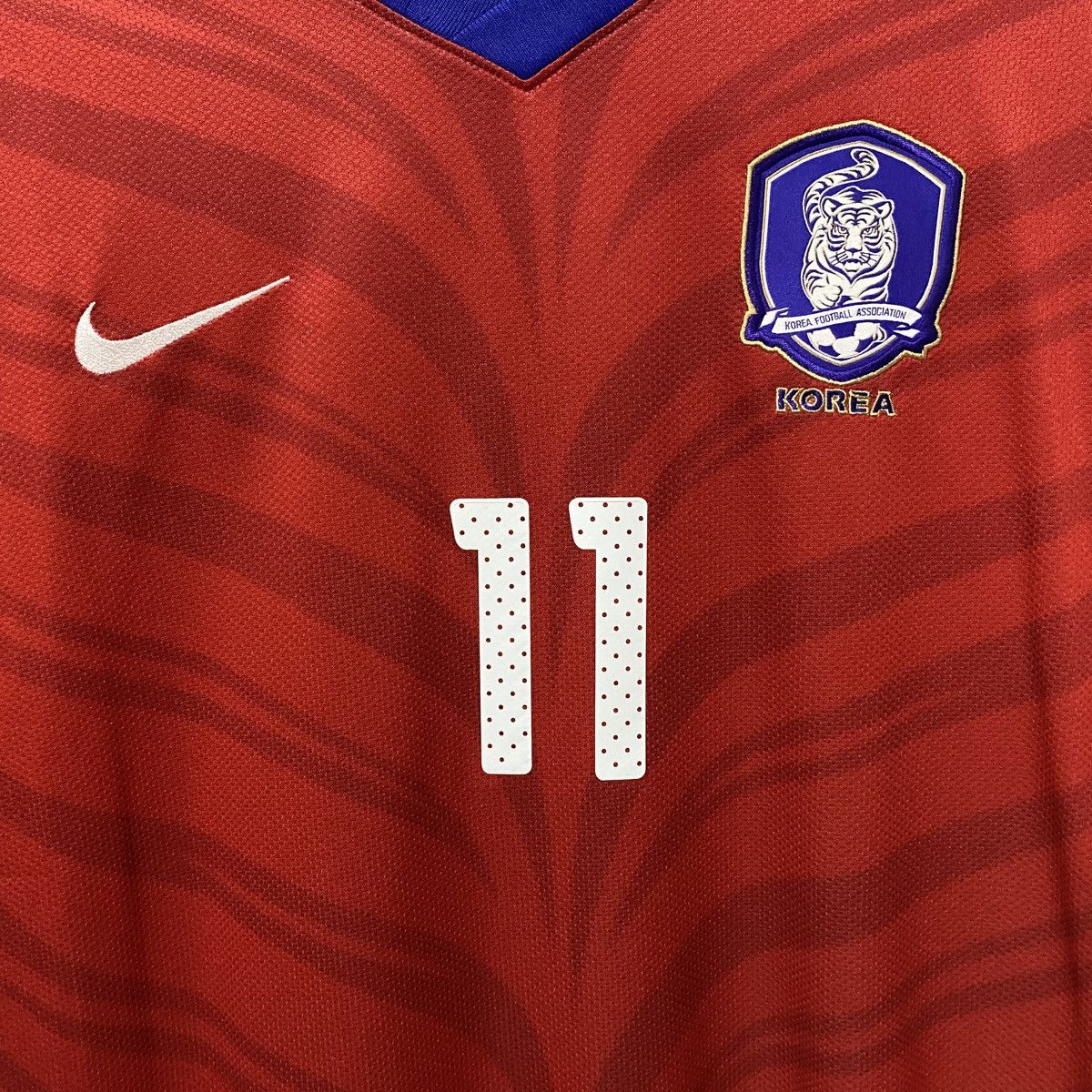 Nike South Korea Asian Cup 2011 Home Jersey Son Heung Min Size US XL / EU 56 / 4 - 3 Thumbnail