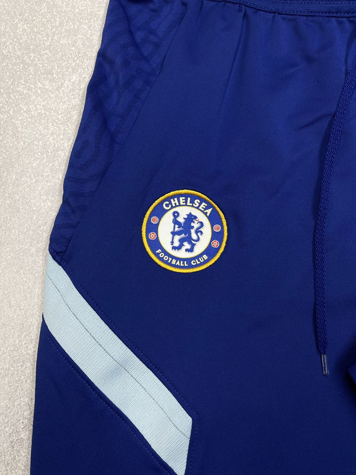 Chelsea Soccer × Nike Mens Nike Chelsea Football Club Blue Sweatpants Soccer Size US 32 / EU 48 - 4 Thumbnail