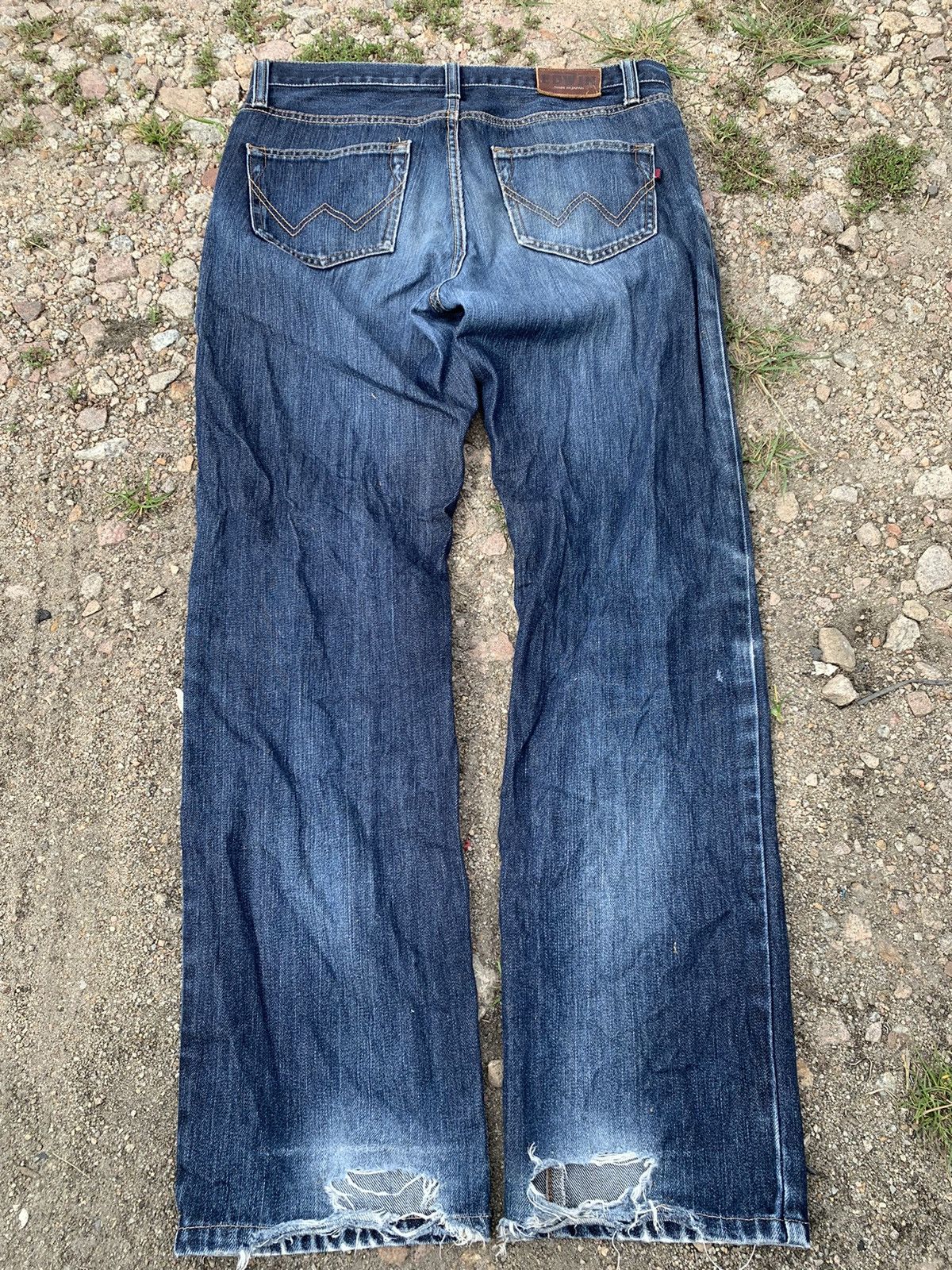 Edwin Distressed Edwin 403 made in japan 🇯🇵 Size US 34 / EU 50 - 2 Thumbnail