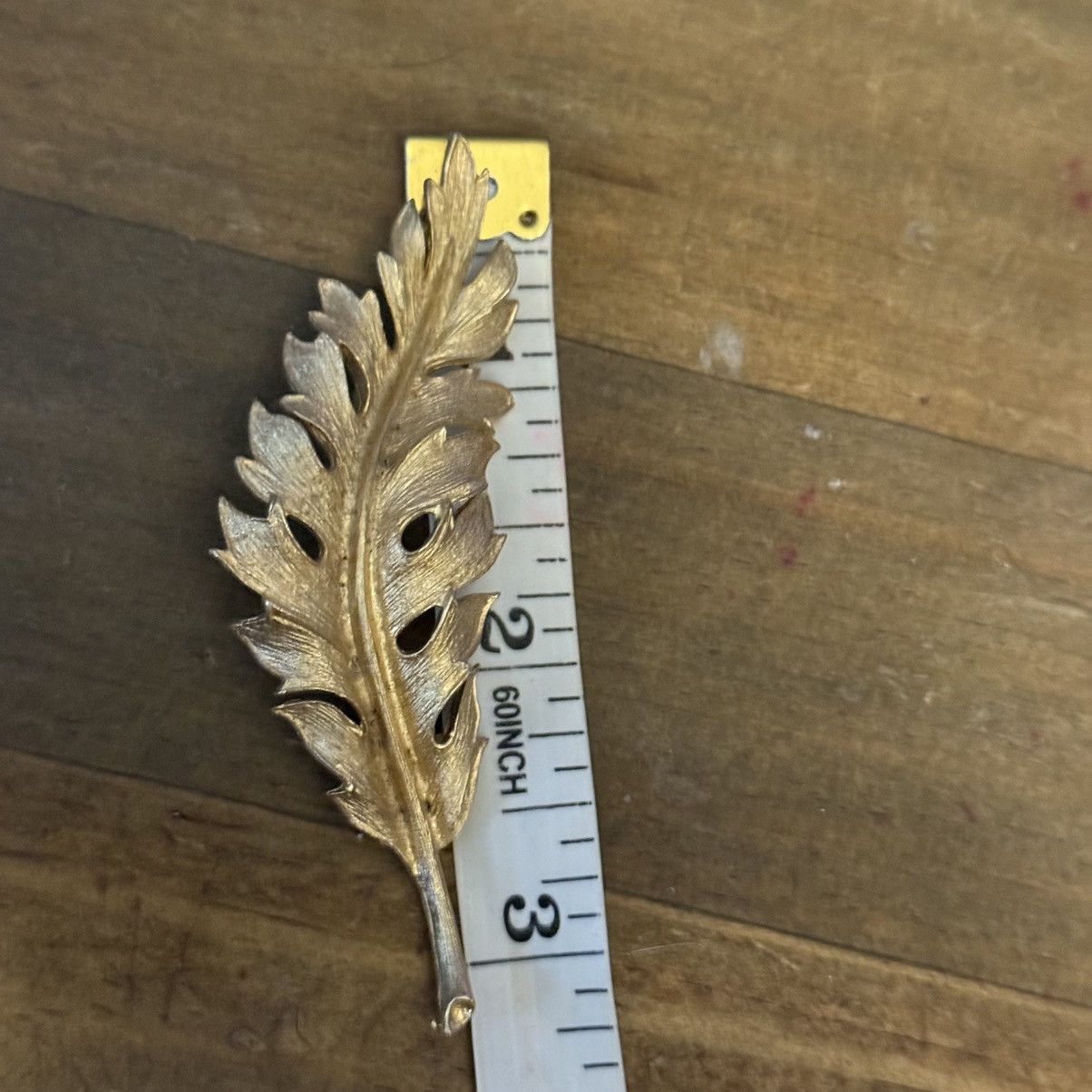 Vintage Vintage Coro 1961 golden leaf brooch Size ONE SIZE - 3 Thumbnail
