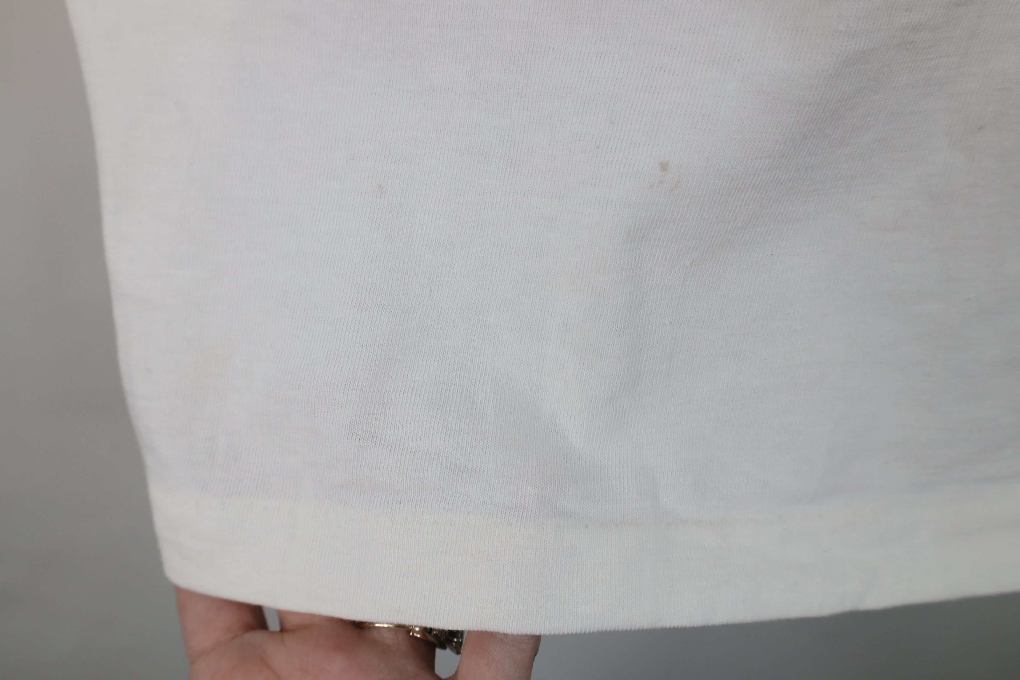 Vintage Vintage 90s Streetwear Samson Hair T-Shirt White Cotton Size US M / EU 48-50 / 2 - 10 Thumbnail