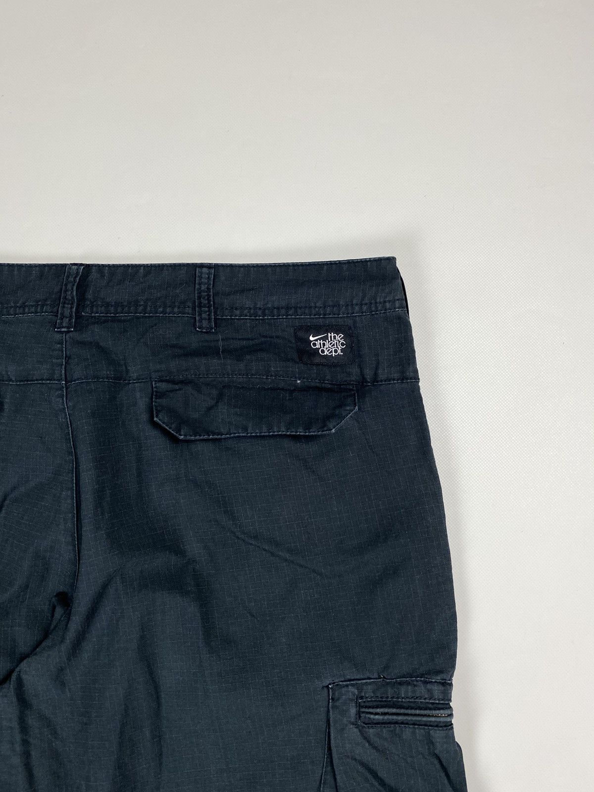 Nike Nike vintage Y2K men’s ripstop cargo pants trousers Size US 33 - 25 Thumbnail