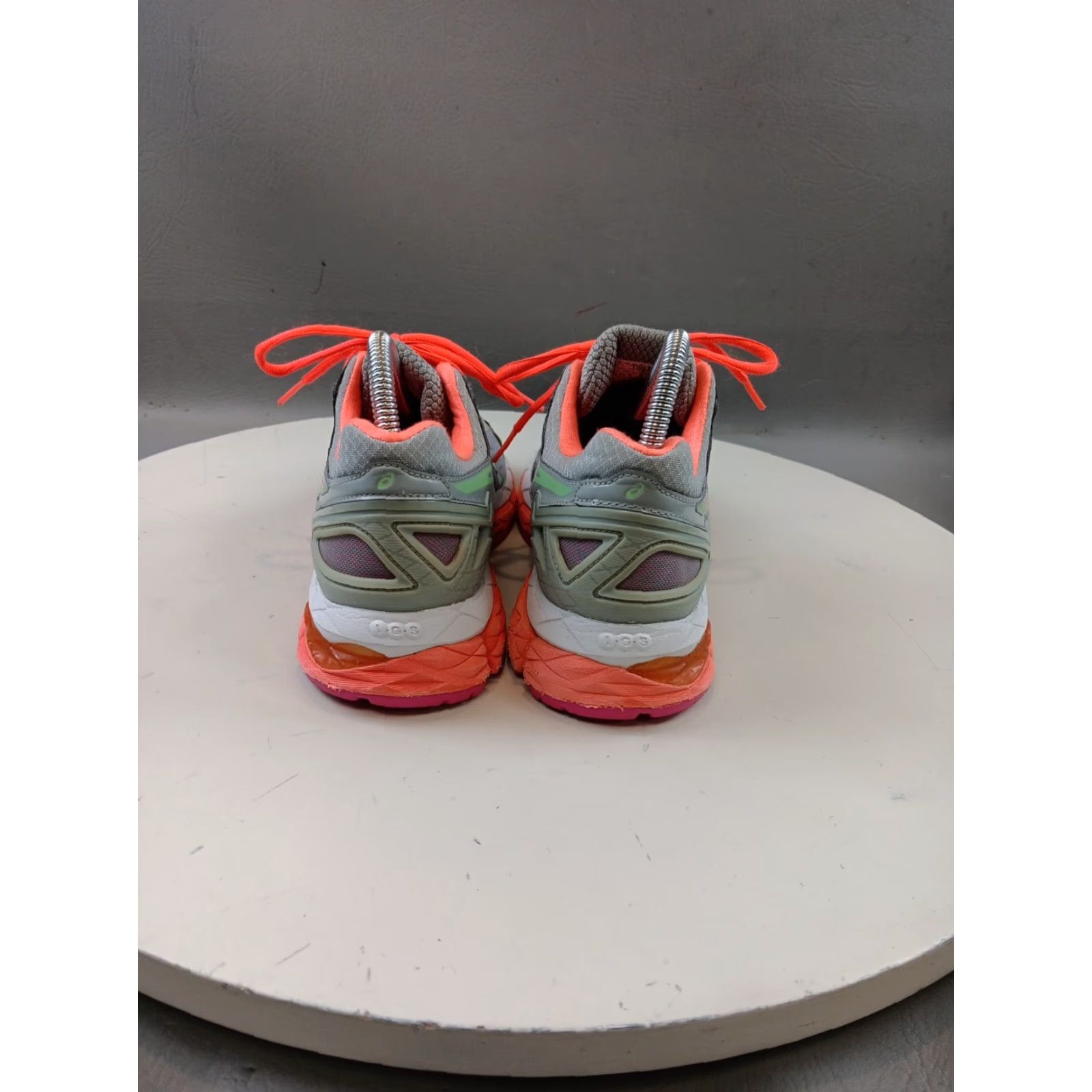 Asics ASICS GEL-Kayano 22 Women's Size 8 Silver Gray/ Pistachio/ Coral Lightly Used Sneaker Athletic Running & Jogging Gel Lace Up Shoes Women Size US 8 / IT 38 - 3 Thumbnail
