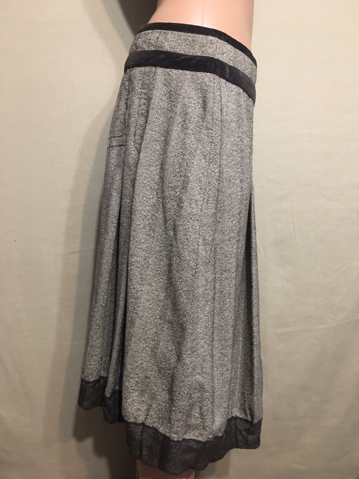 Max Mara Max Mara Weekend Pleated Wool Silk Skirt US 8 EU 40 Size 28" / US 6 / IT 42 - 6 Thumbnail