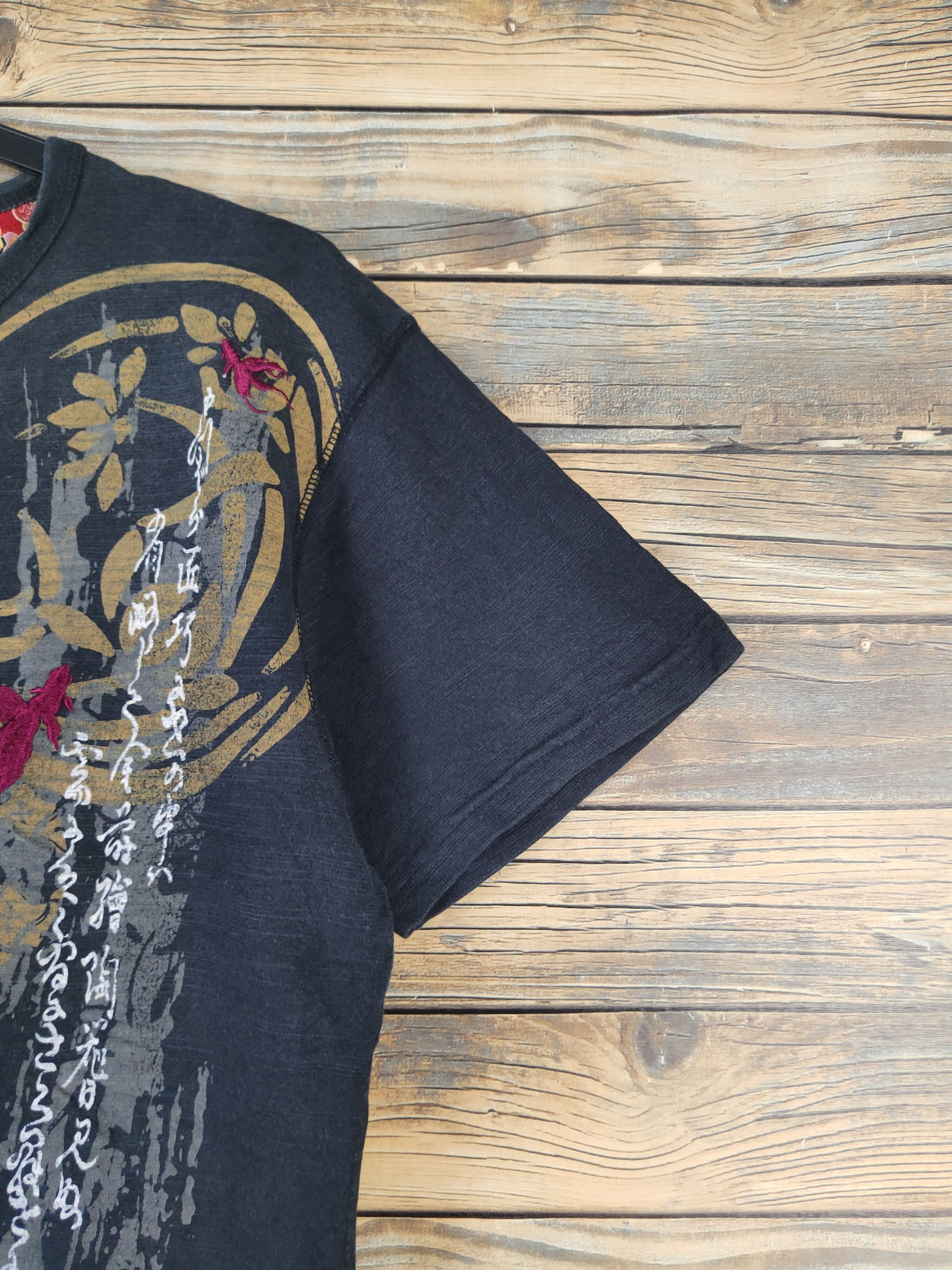 Japanese Brand DL Japan vintage embroidered Black Faded tee #564 Size US M / EU 48-50 / 2 - 7 Thumbnail