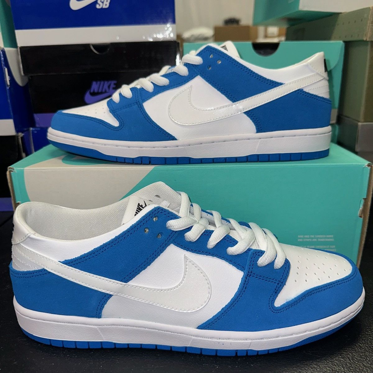 Nike Size 10.5 - Nike Dunk Low Pro SB Ishod Wair 819674-410 Size US 10.5 / EU 43-44 - 1 Thumbnail