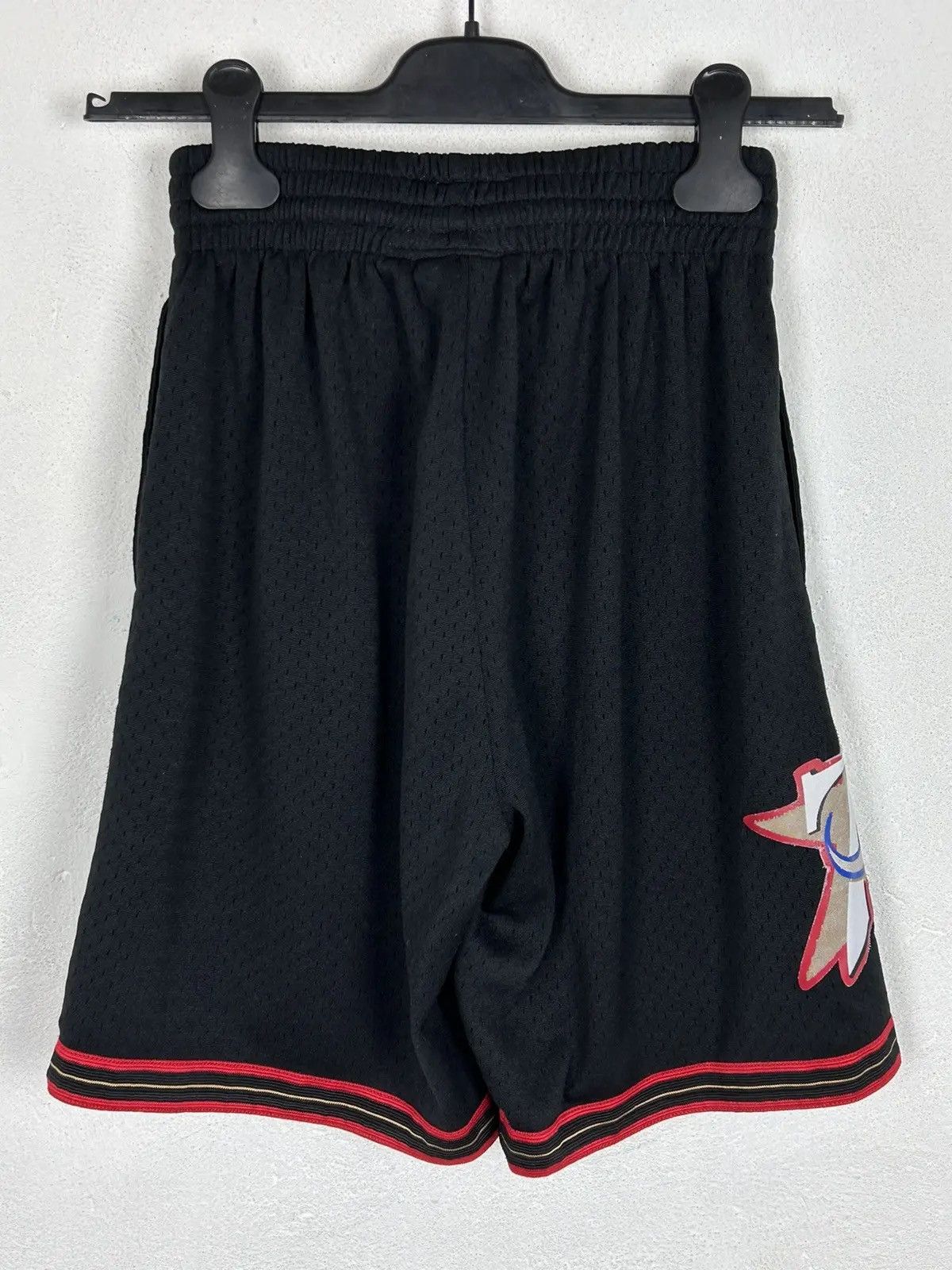 Mitchell & Ness Mitchell & Ness Philadelphia 76ers Swingman 2019 Shorts Size US 28 / EU 44 - 5 Thumbnail