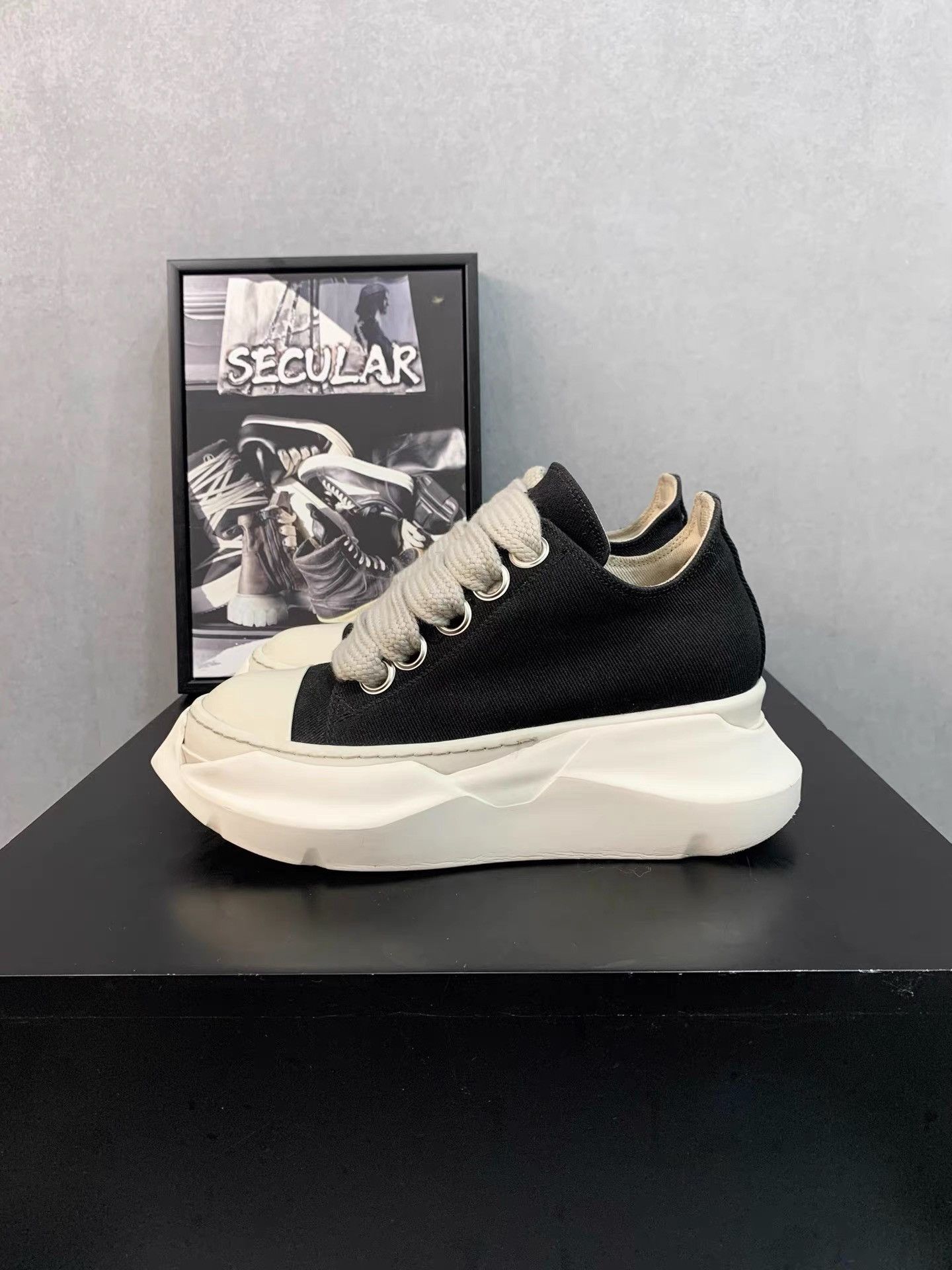 Rick Owens Rick Owens 22SS Thick Lace Tank Sole Low-Top Converse K34 Size US 7 / IT 37 - 2 Thumbnail