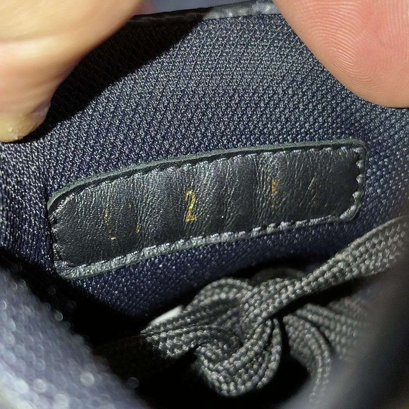Louis Vuitton Louis Vuitton Black Trainer Sneakers - Size US 8.5 / EU 41-42 - 1 Thumbnail