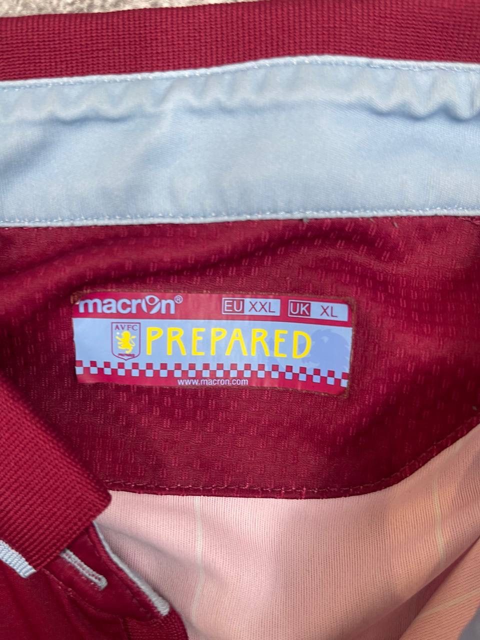 Macron Macron Men Home Football Shirt Jersey Claret Blue Striped Size US XXL / EU 58 / 5 - 4 Thumbnail