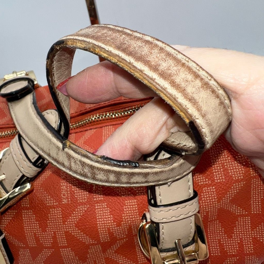 Michael Kors Michael Kors Orange Logo Top Handle Bag/Crossbody Bag and Wa Size ONE SIZE - 2 Thumbnail