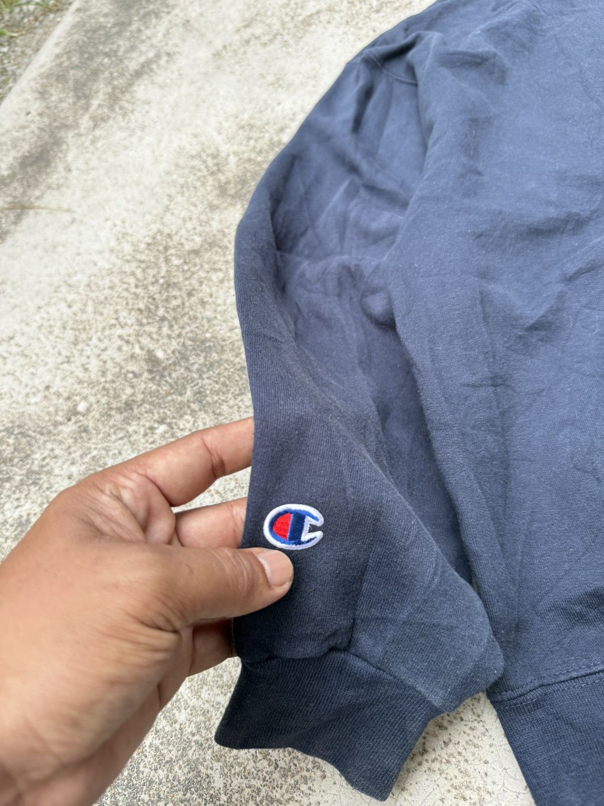 Champion 🔥 VINTAGE Y2K CHAMPION MICHIGAN COLLEGE LOGO HOODIES - L Size US M / EU 48-50 / 2 - 10 Thumbnail