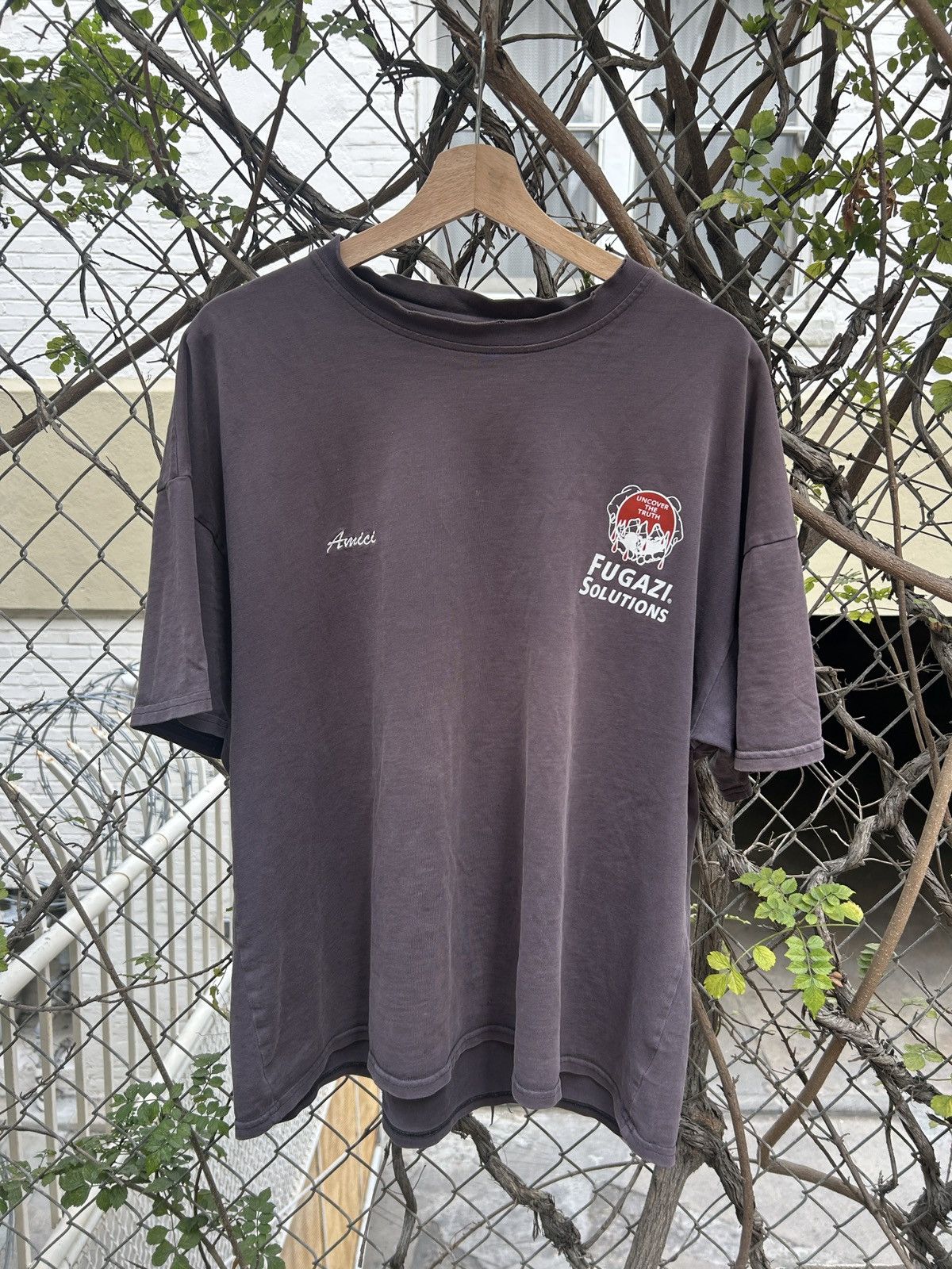Fugazi fugazi amici tee (trevor signed) Size US L / EU 52-54 / 3 - 11 Thumbnail