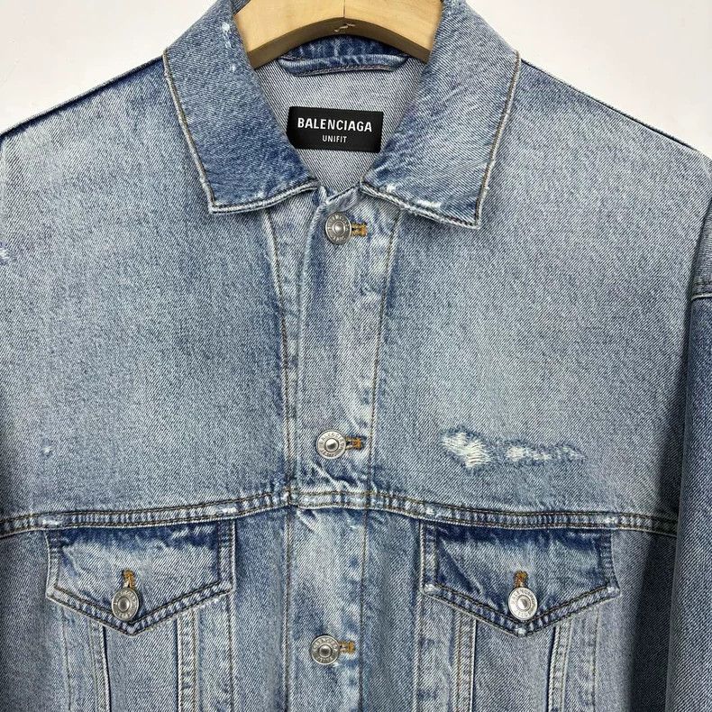 Balenciaga Balenciaga FW21 Barcode waterfall logo embroidered denim ja Size US XS / EU 42 / 0 - 4 Thumbnail