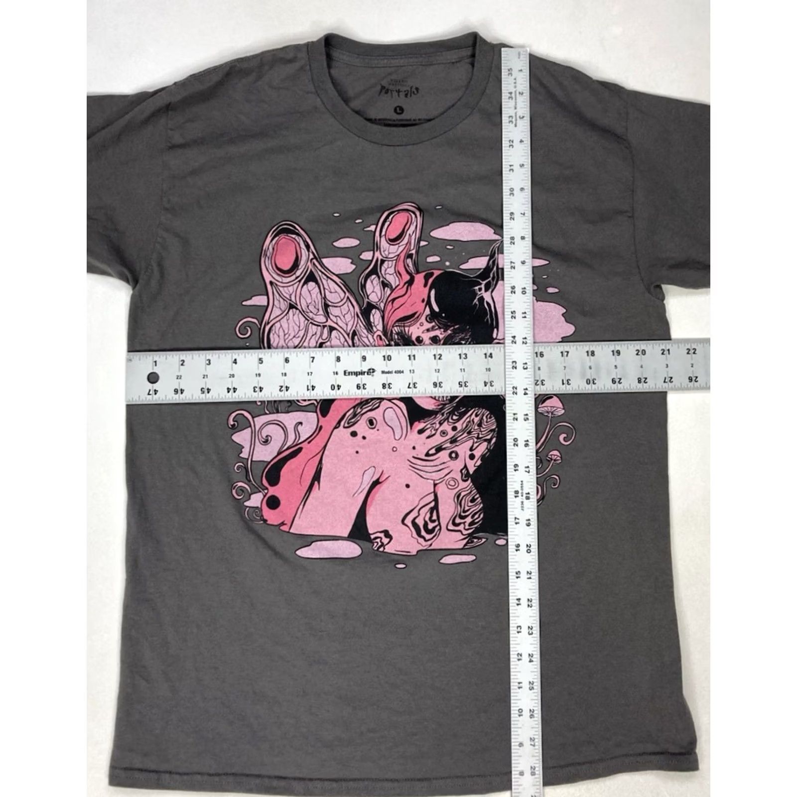 Vintage VINTAGE Melanie Martinez Portals Graphic T-shirt Men L Gray Music Merch Size US L / EU 52-54 / 3 - 5 Thumbnail