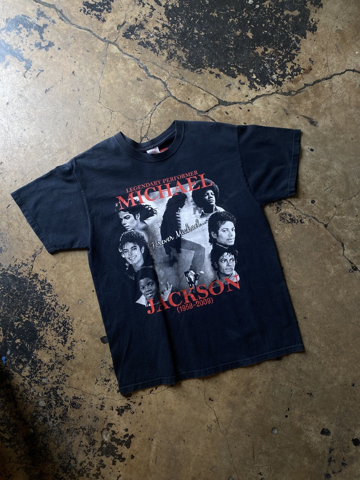 Band Tees Michael Jackson Memorial Tee Size US L / EU 52-54 / 3 - 1 Thumbnail