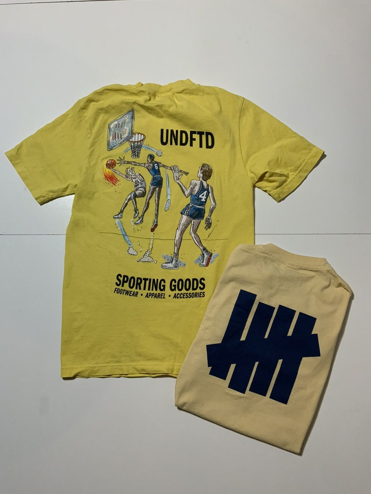 Undefeated Lot Of 2 UNDFTD Undefeated Five Strike Basketball T-Shirts Size US XS / EU 42 / 0 - 1 Thumbnail