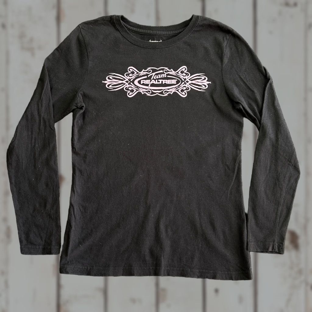 Realtree Ivory Outfitters Shirt RealTree Women’s Long Sleeve Crew Neck Pullover Pink M Hunting Outdoors Black Size M / US 6-8 / IT 42-44 - 1 Thumbnail