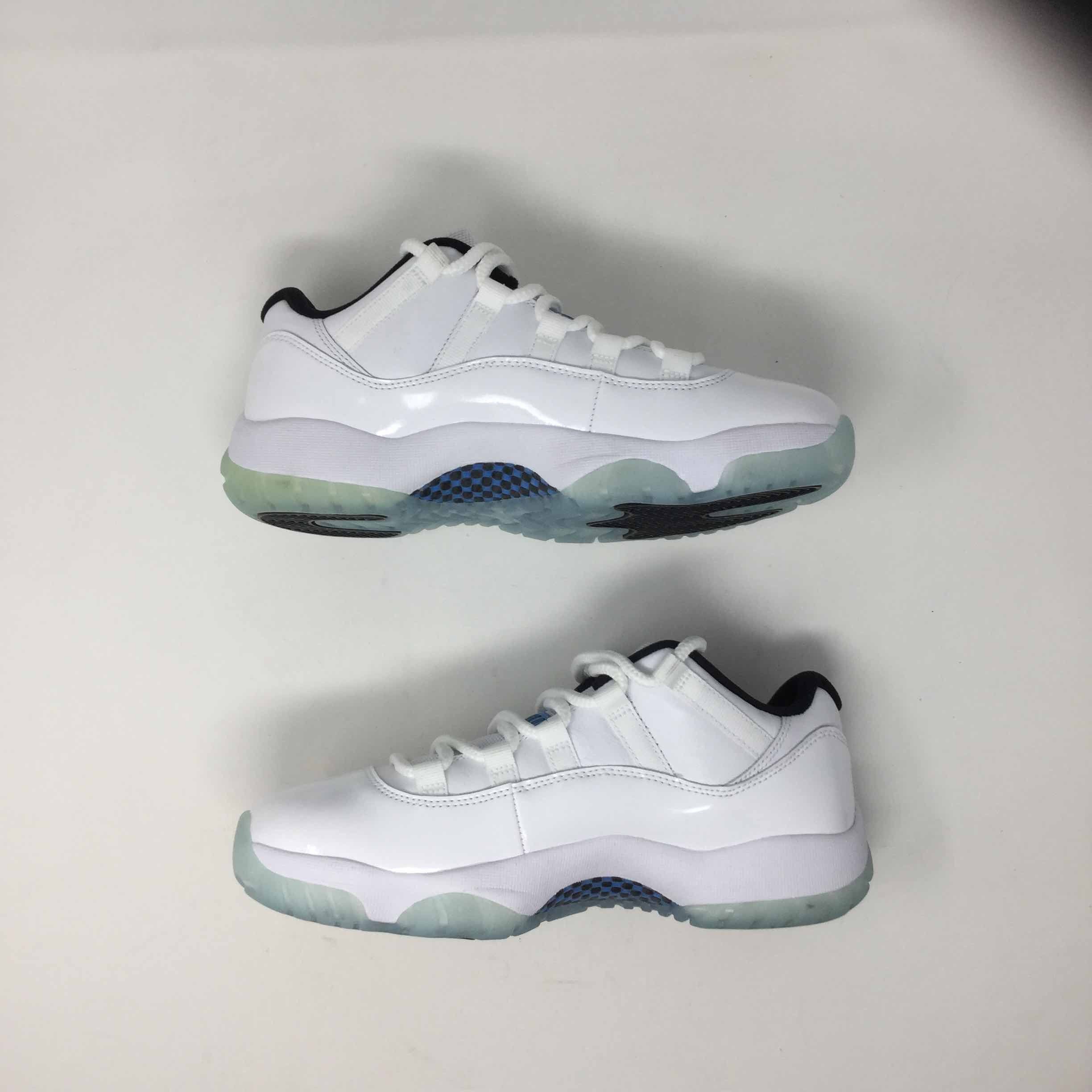 Air Jordan 11 Retro Low Legend Blue