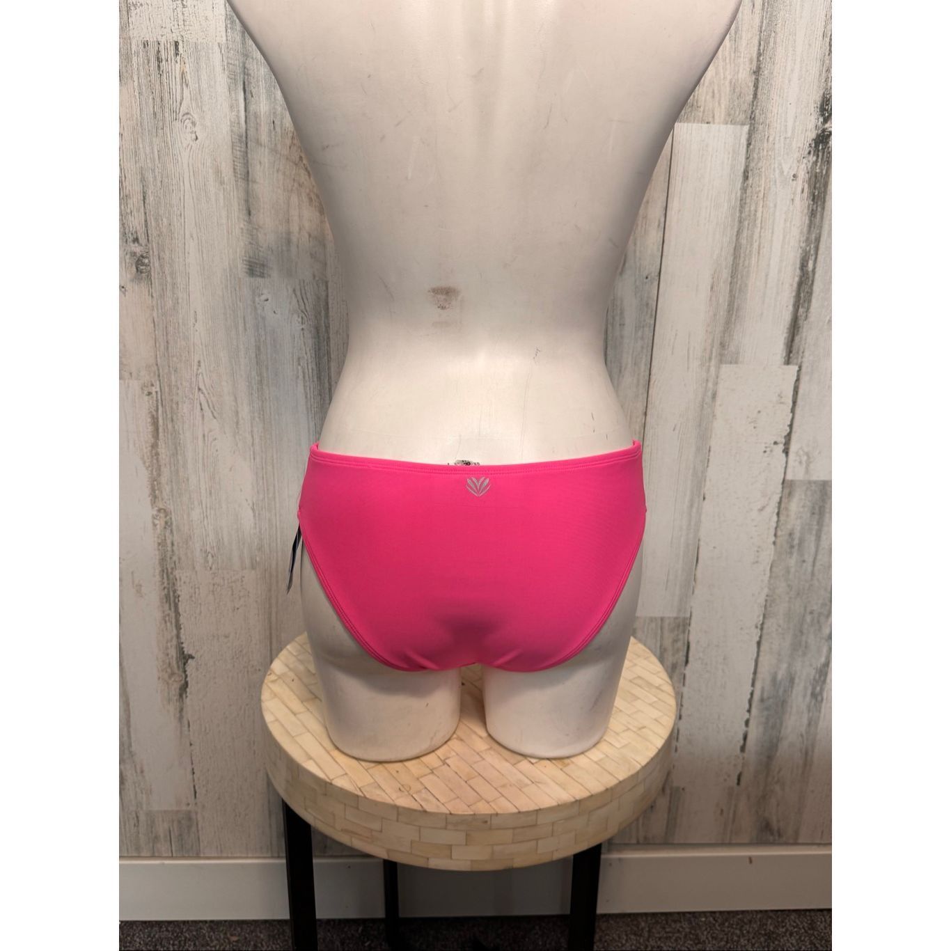 Forever 21 Forever 21 Neon Pink Bikini Bottoms Size L Swimwear Size 34" / US 12 / IT 48 - 4 Thumbnail