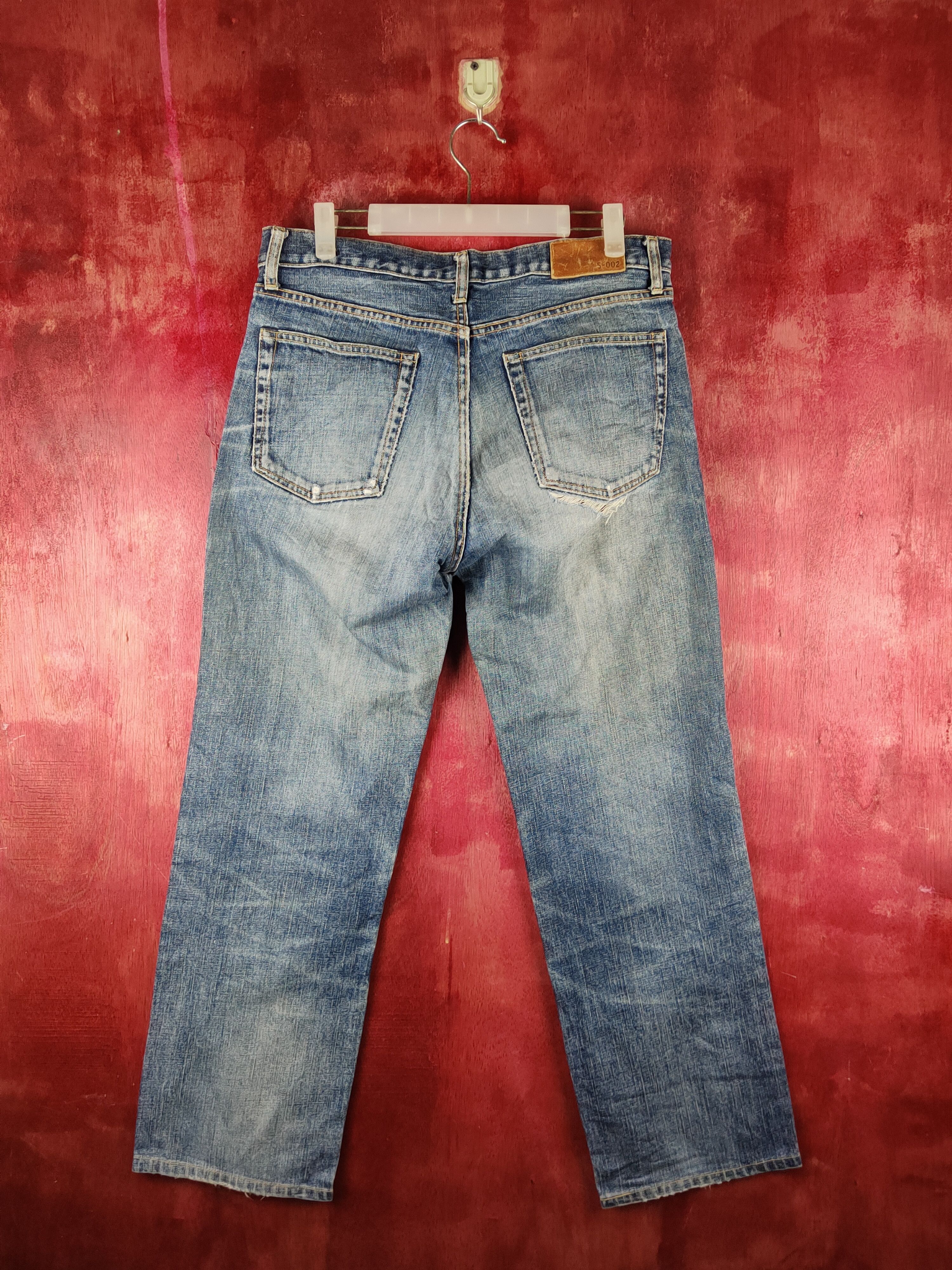 Japanese Brand Uniqlo Blue Faded Distressed Ripped Jeans #S2331 Size US 32 / EU 48 - 7 Thumbnail