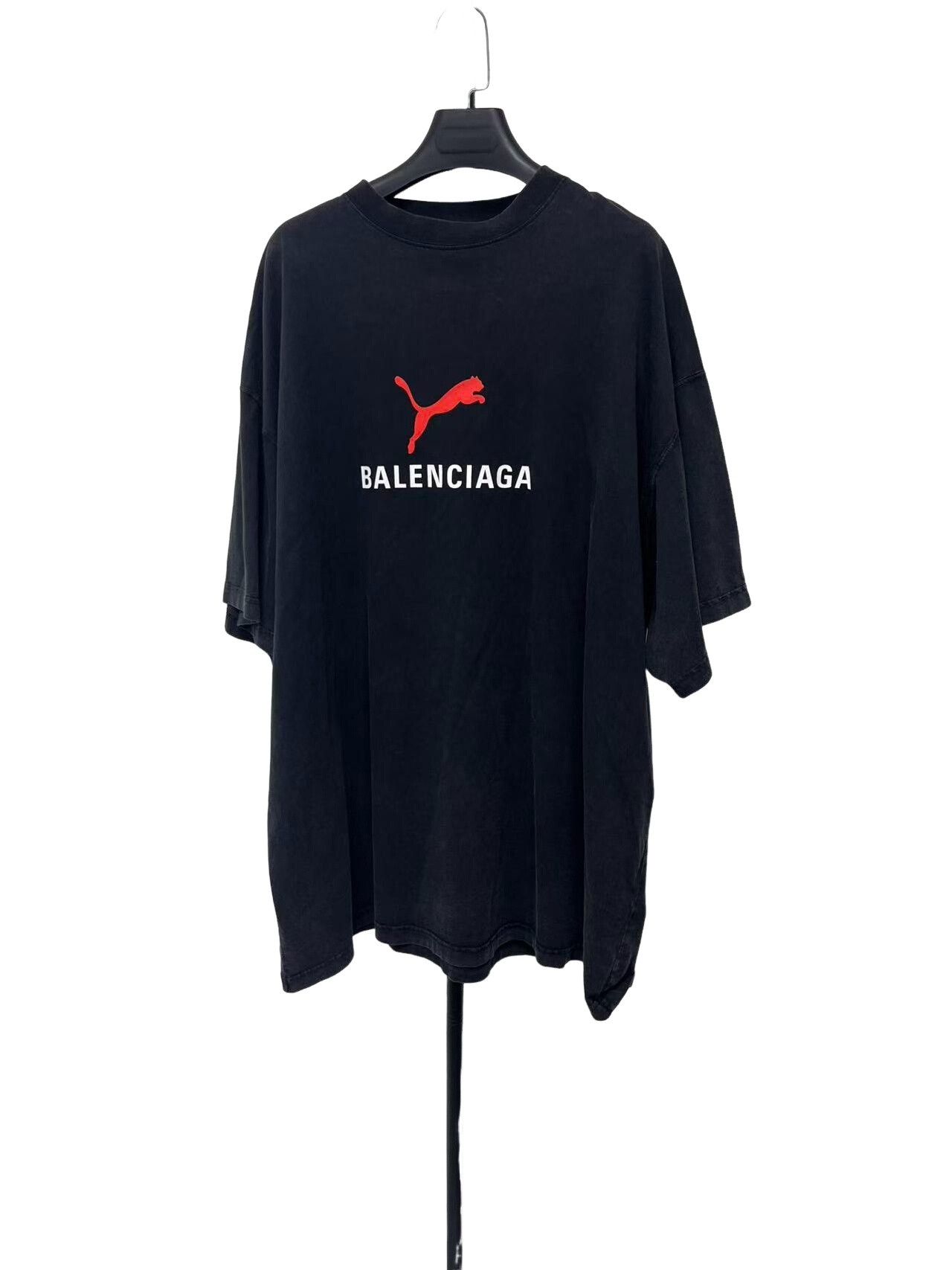 Balenciaga Balenciaga x Puma Logo Graphic T-Shirt Size 4 Size US XL / EU 56 / 4 - 1 Thumbnail