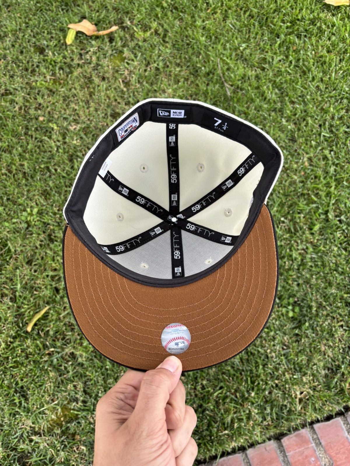 New Era Pro Image Sports America White Sox “Mankind” Fitted 71/4 Size ONE SIZE - 3 Thumbnail