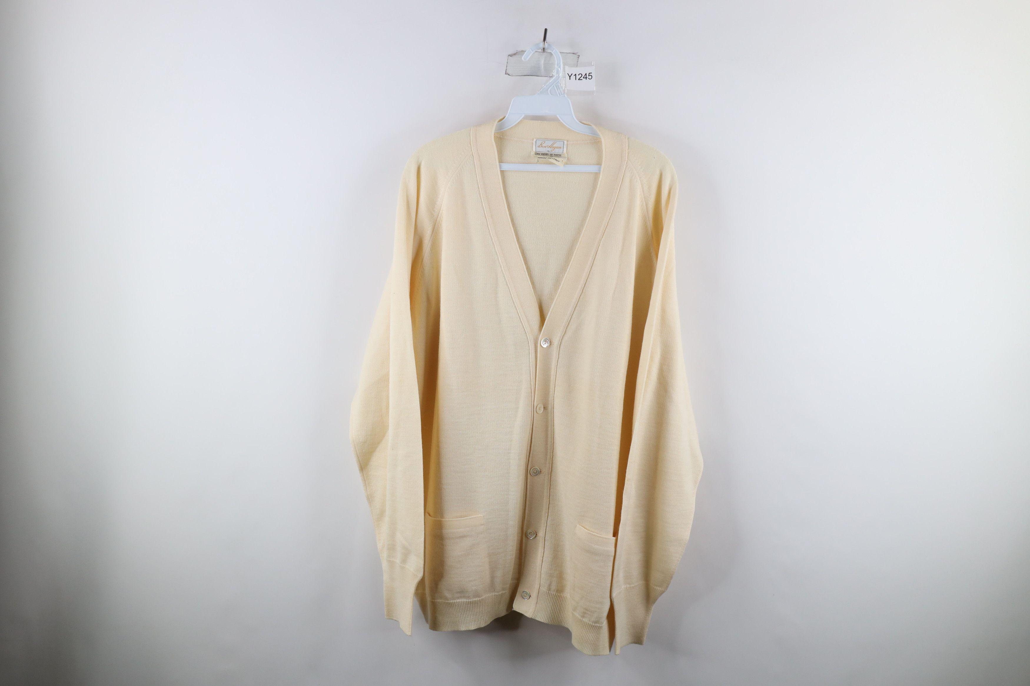 image of Vintage 60S 70's Streetwear Wool Knit Cardigan Sweater Cream in Ivory, Men's (Size XL)