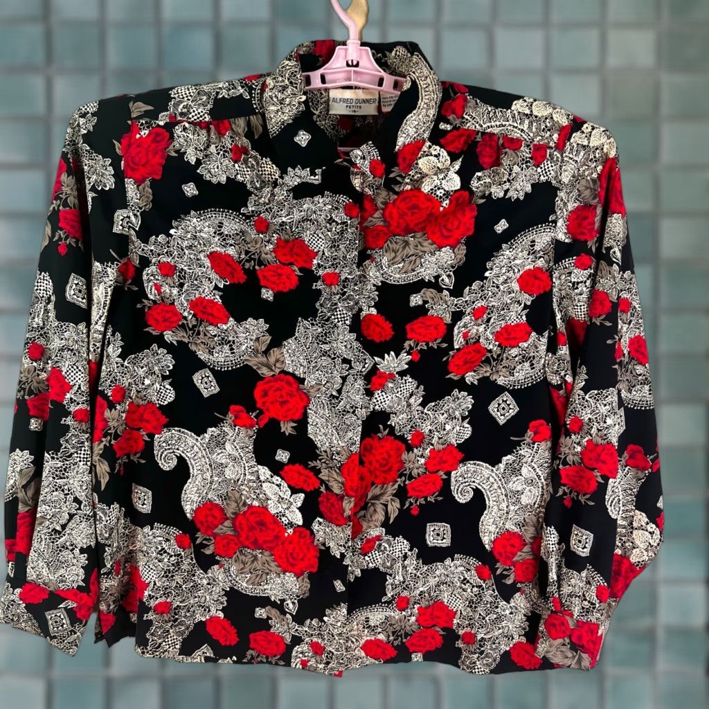 Vintage VINTAGE Alfred Dunner Floral Button Up Blouse Womens Size 14P Red Black Size XL / US 12-14 / IT 48-50 - 1 Thumbnail