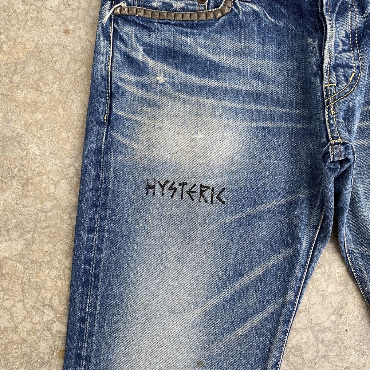 Hysteric Glamour 2000’s Hysteric Glamour Studded Distressed Selvedge Jeans Size US 31 - 8 Thumbnail