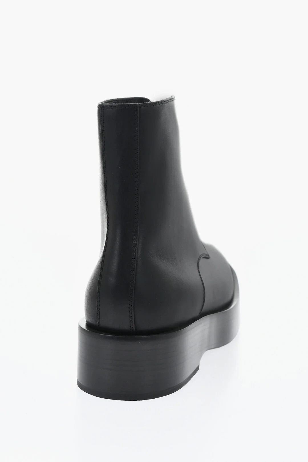 Bottega Veneta og1mm0426 Leather Ankle Boots in Black Size US 9 / EU 42 - 2 Thumbnail