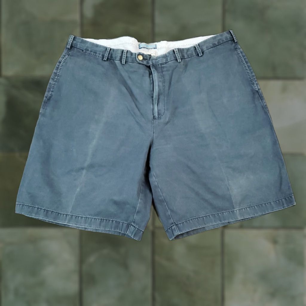 Peter Millar Peter Millar Mens Shorts 44 Blue Chino Flat Front Golf Size US 44 / EU 60 - 1 Thumbnail