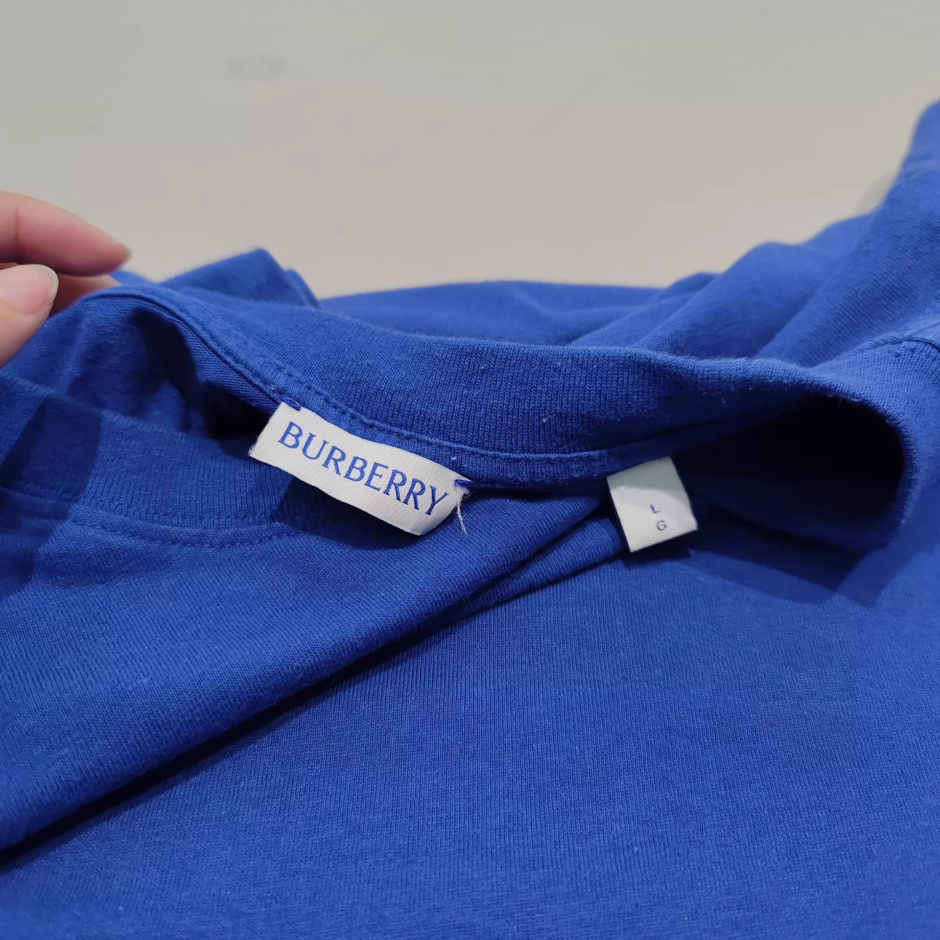 Burberry Burberry Men's Horseferry Short Sleeve T-Shirt L Size US L / EU 52-54 / 3 - 7 Thumbnail
