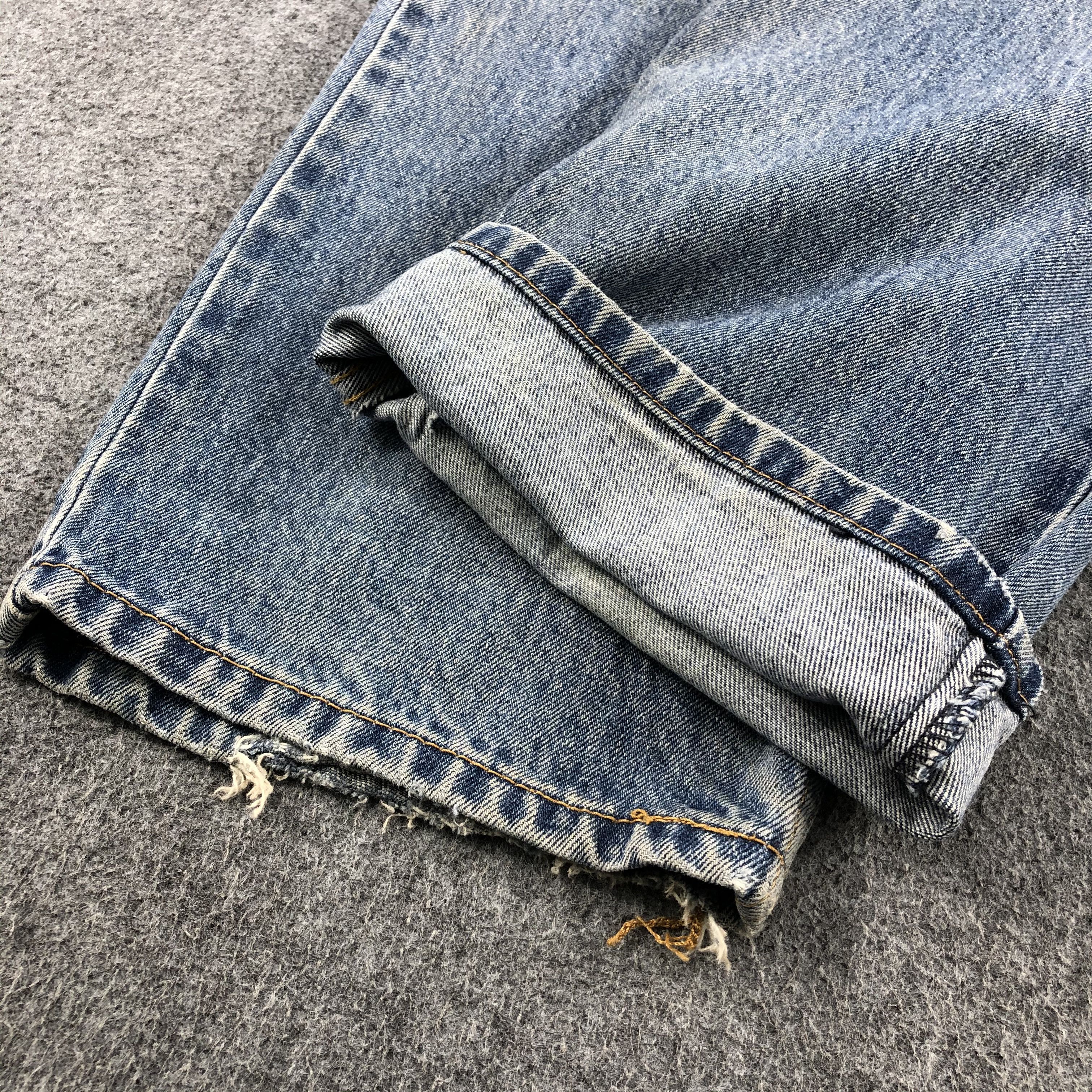 Levi's × Vintage Vintage Blue Wash Levis 550 Jeans-JM1198 Size US 39 - 8 Thumbnail