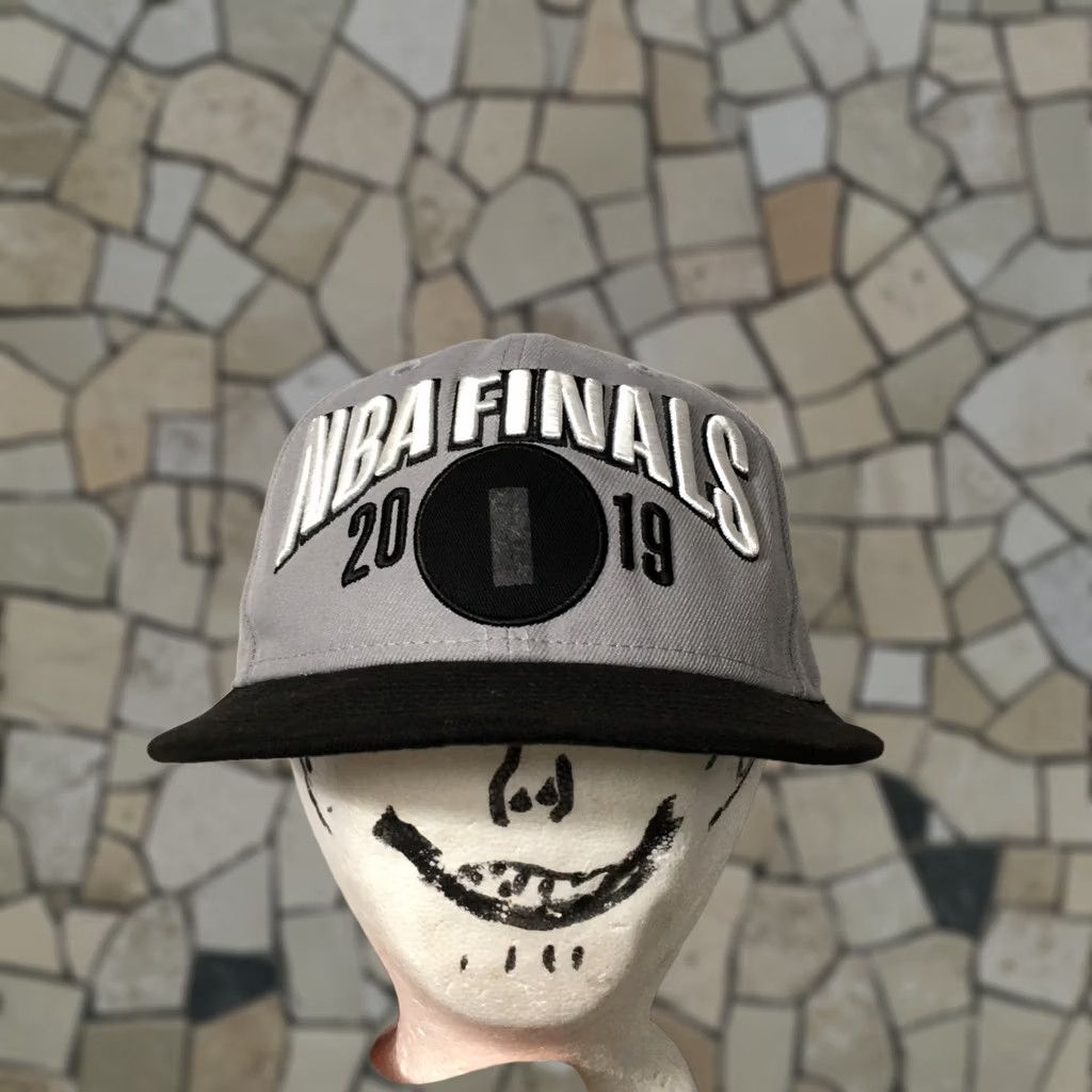 New Era New Era NBA Golden State Warriors 9FIFTY Champions Hat 2019 Finals Hat Adjustable Gray Snapback Men Size Adjustable Cap Size ONE SIZE - 1 Thumbnail
