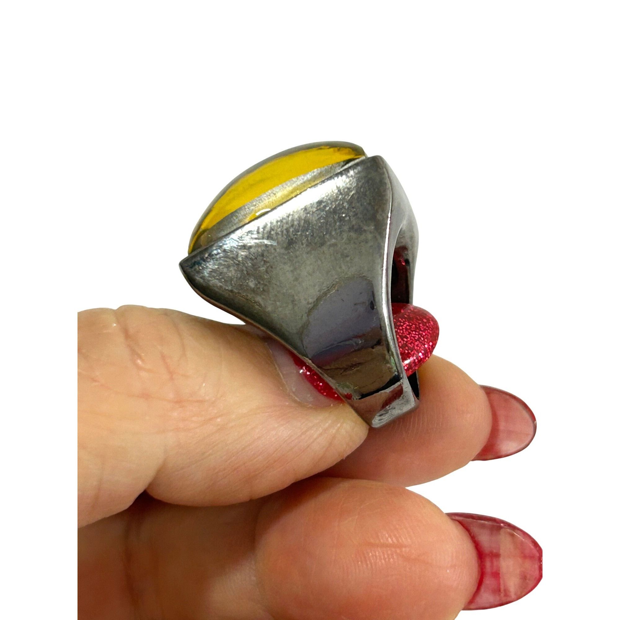 Other Women’s Vintage Fashion Ring Yellow Cheetah 5 Square Lucite Size ONE SIZE - 7 Thumbnail