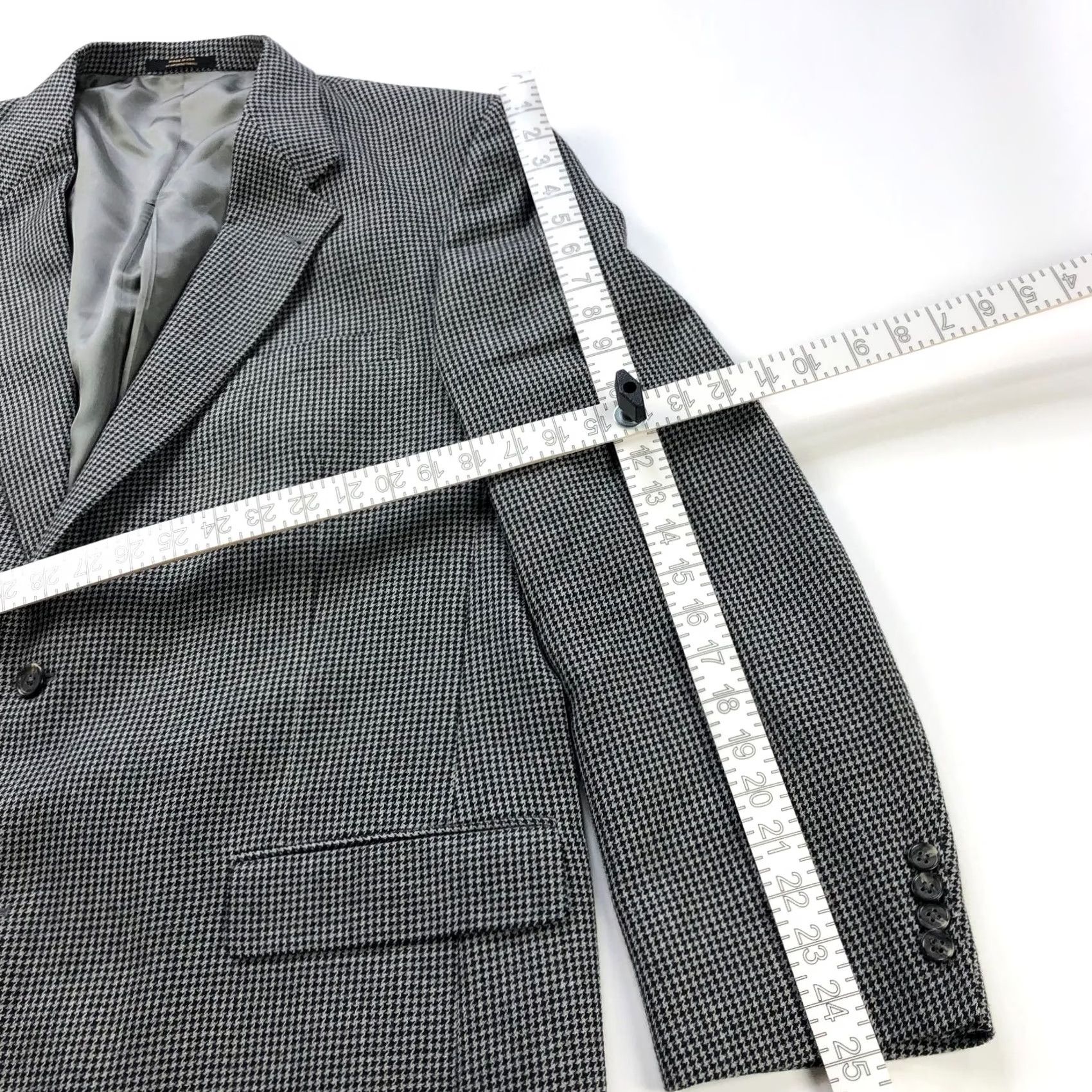 Hart Schaffner Marx Hart Schaffner Marx Jacket Mens 46 Black Long Wool Sport Coat Houndstooth And Gray Size US S / EU 44-46 / 1 - 5 Thumbnail