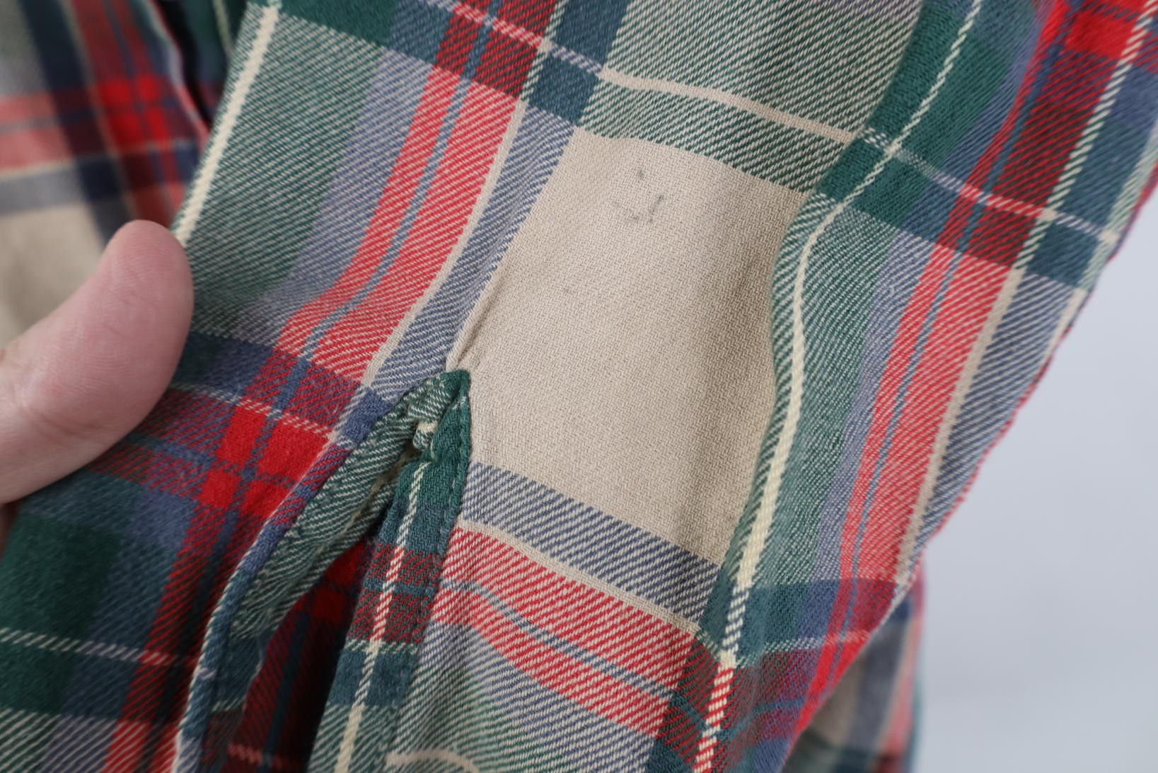 Vintage Vintage 70s Macys Flannel Collared Button Shirt Plaid Size US M / EU 48-50 / 2 - 5 Thumbnail
