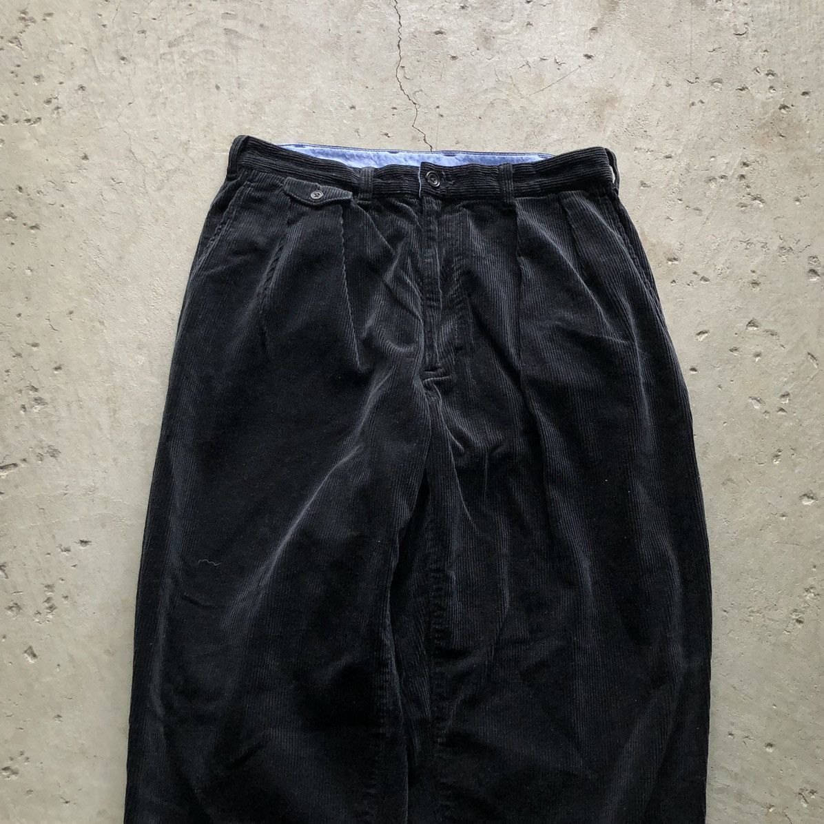 Beams Plus Beams 2Pleats Black Corduroy Pants Size US 32 / EU 48 - 3 Thumbnail
