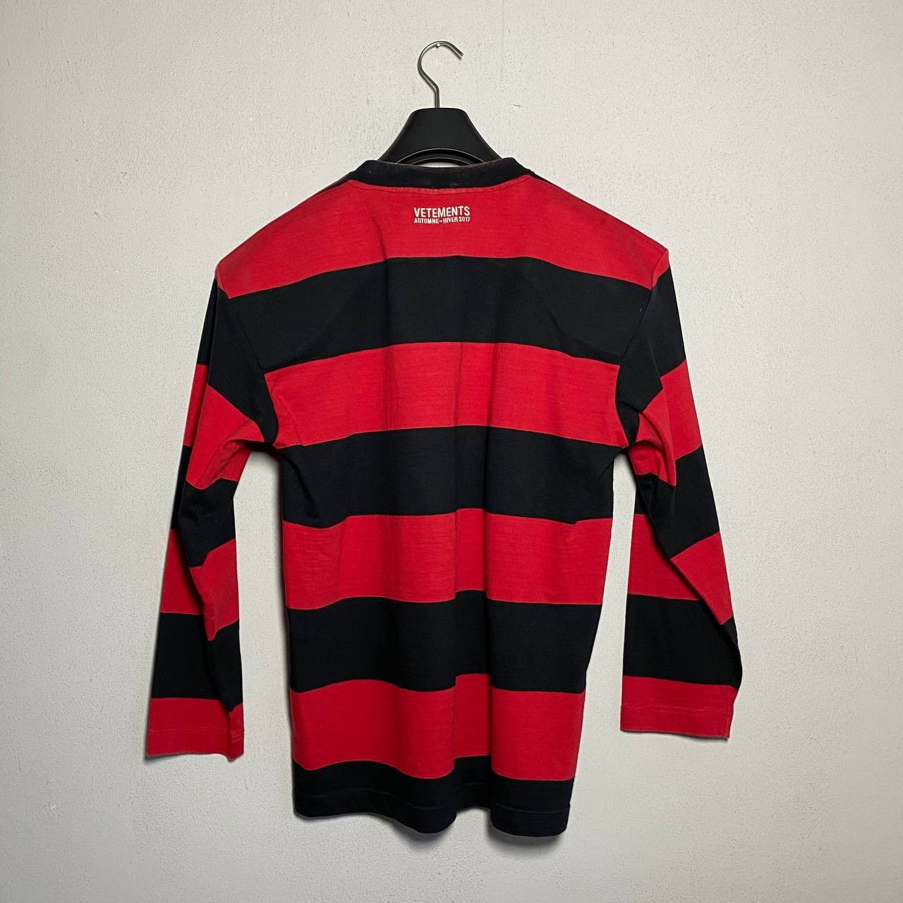 Vetements Vetements Oversize Long Sleeve Size US XS / EU 42 / 0 - 1 Thumbnail