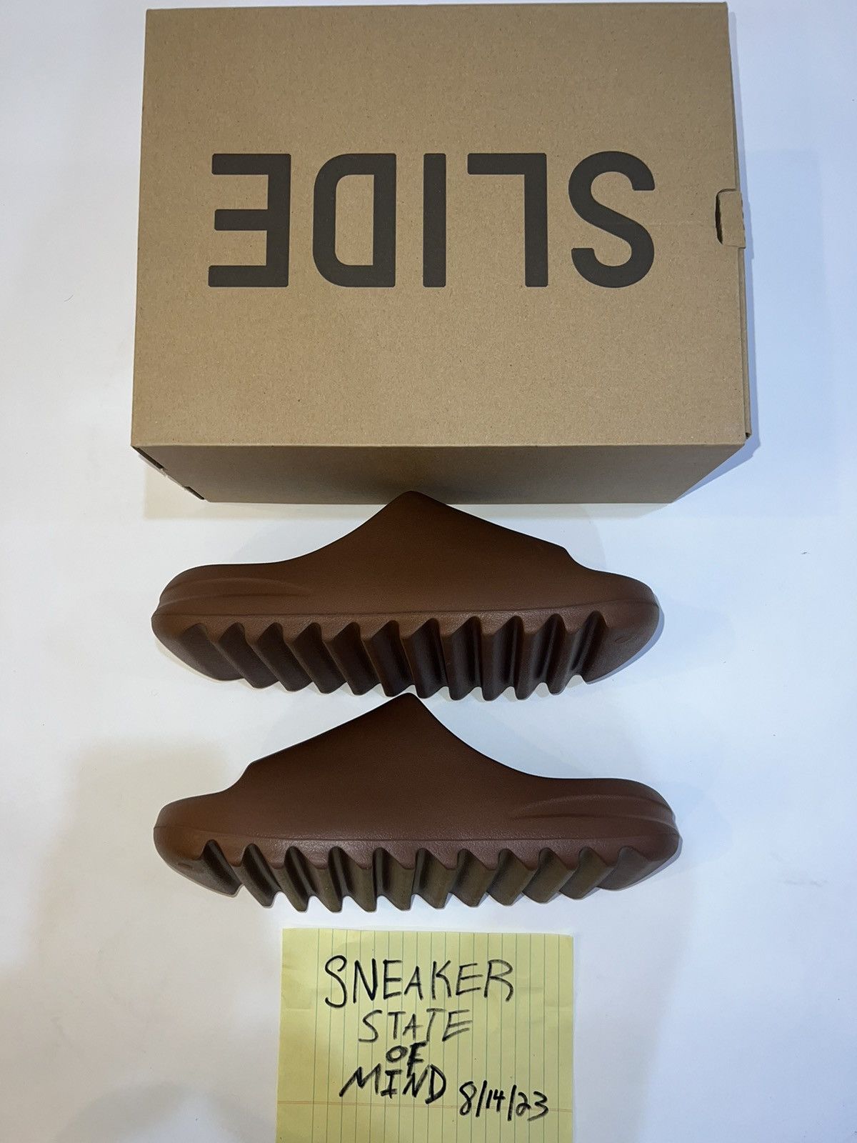Adidas × Kanye West BRAND NEW YEEZY SLIDE FLAX SIZE 9 IN HAND FAST SHIPPING!! Size US 9 / EU 42 - 3 Thumbnail