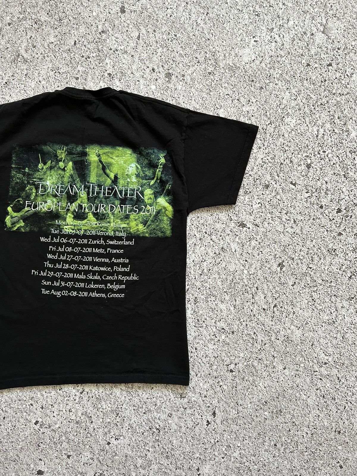 Band Tees × Vintage Vintage Dream Theater European Tour Dates 2011 Band T-Shirt Size US S / EU 44-46 / 1 - 8 Thumbnail
