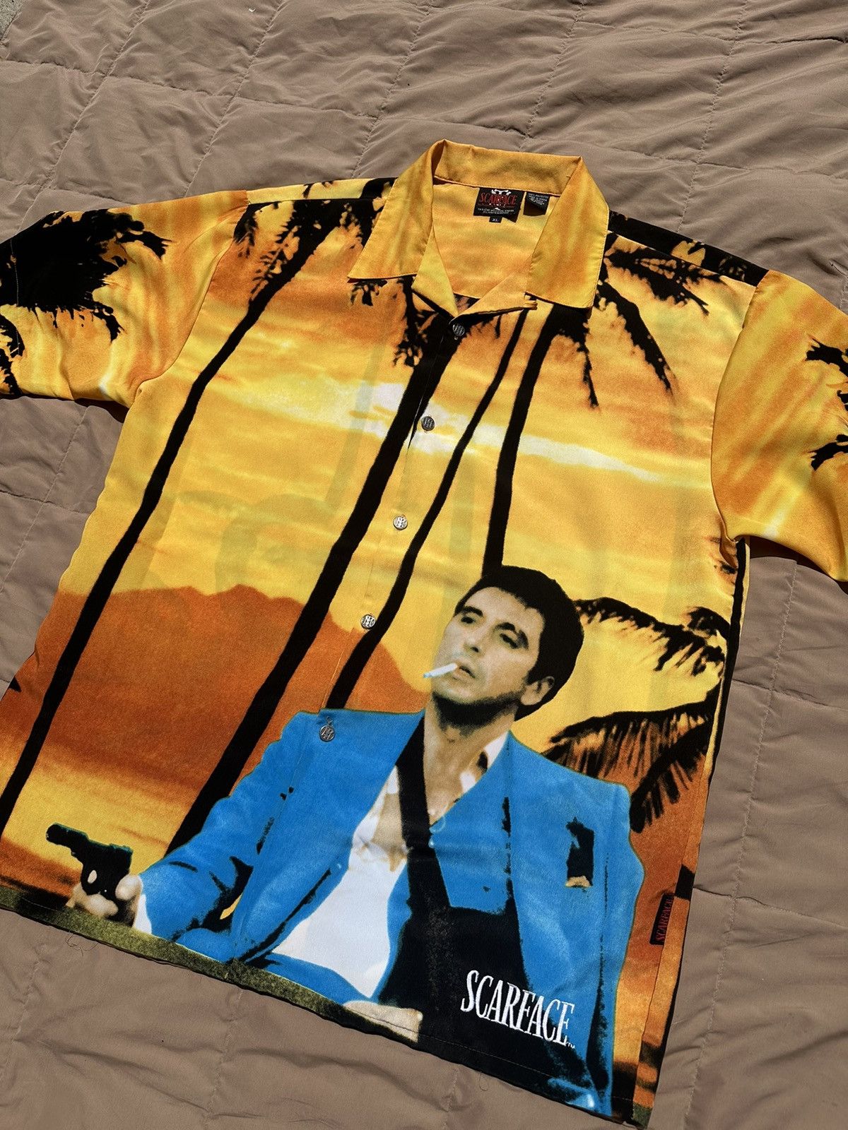 Vintage 00s Y2K popular Dragonfly Scarface Button Up T Shirt Movie Promo