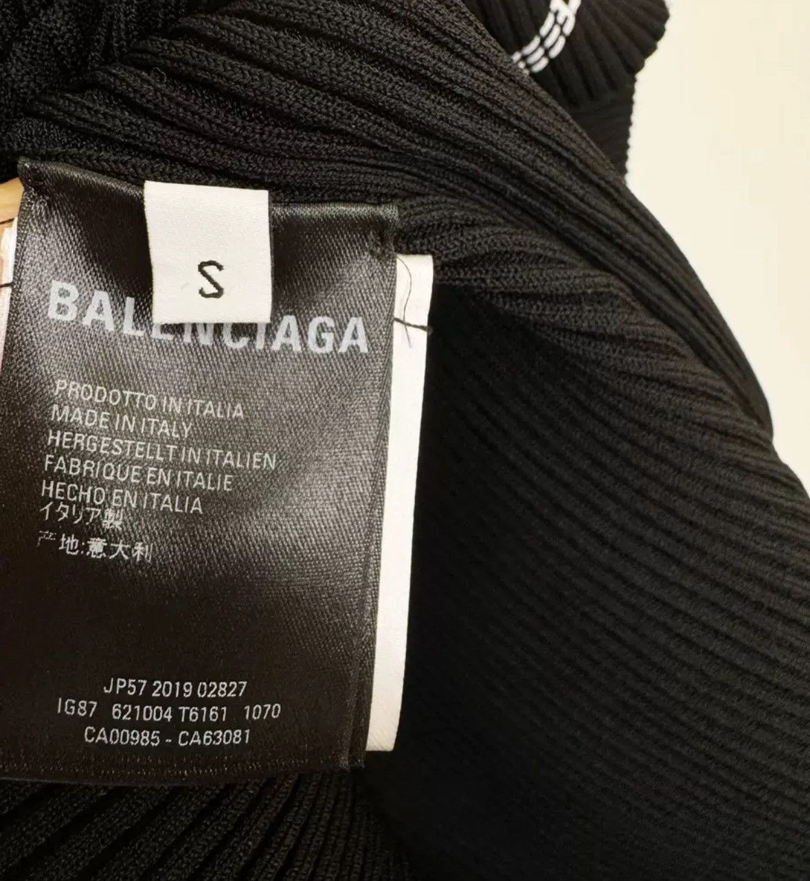 Balenciaga balenciaga sweater 2412-Nextarrow Size US S / EU 44-46 / 1 - 4 Thumbnail