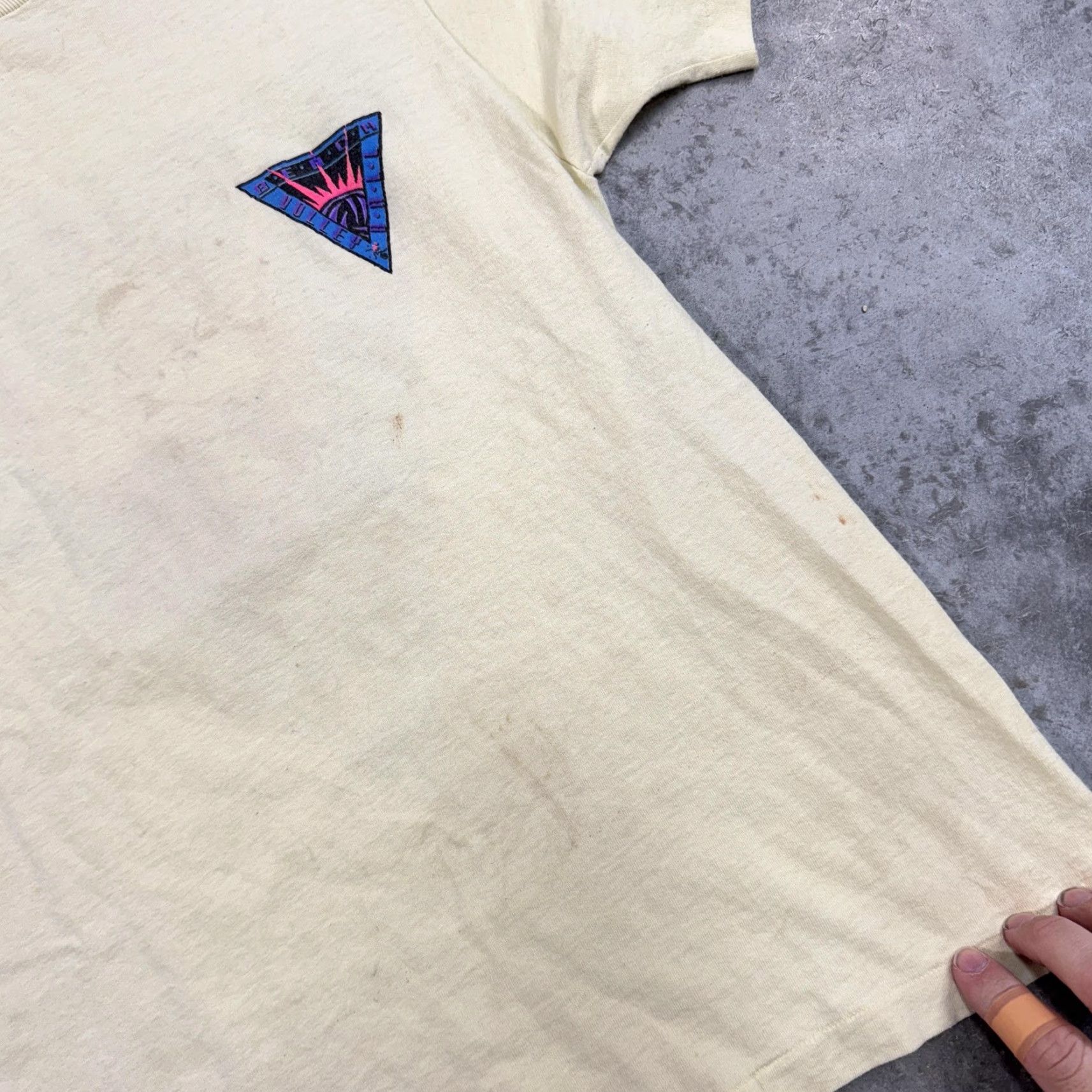 Ocean Pacific VINTAGE Ocean Pacific Shirt Mens Small Beach Volleyball Graphic 90s USA stains Size US S / EU 44-46 / 1 - 7 Thumbnail